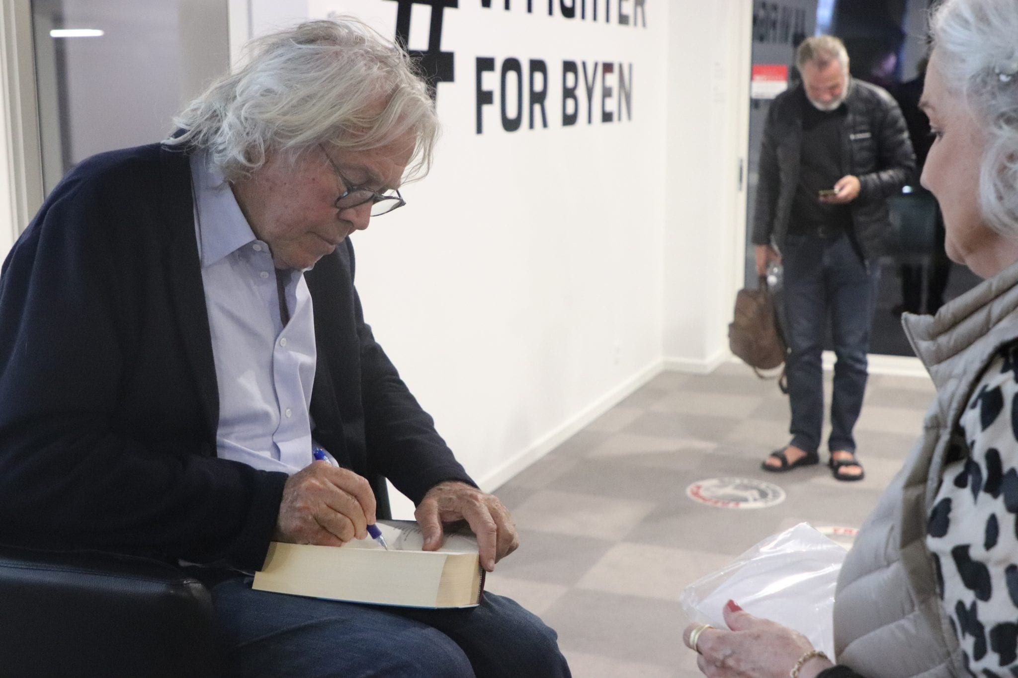 Forfatter og filminstruktør Jørgen Leth er død