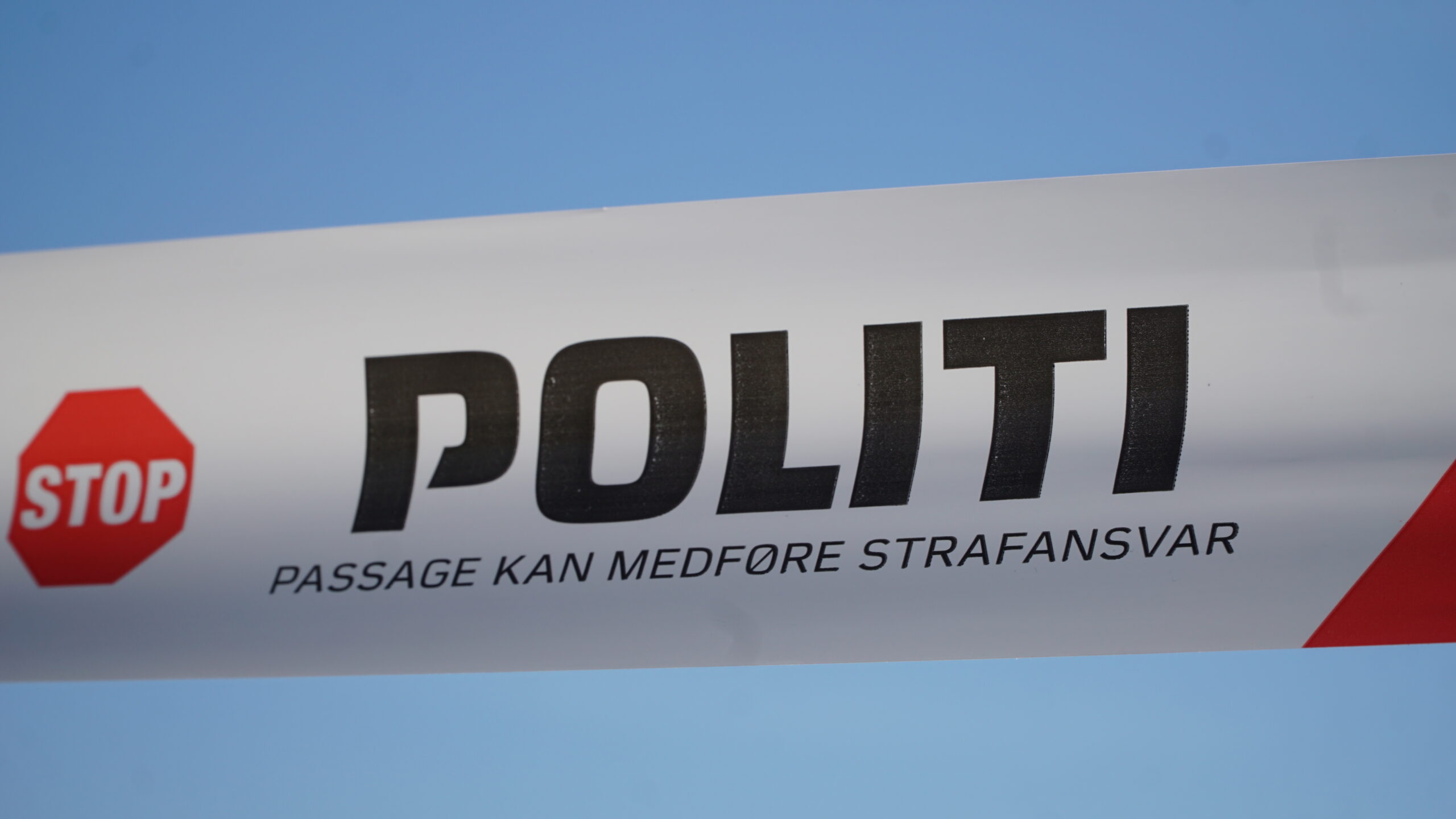 22-årig kvindelig cyklist kørt på sygehuset