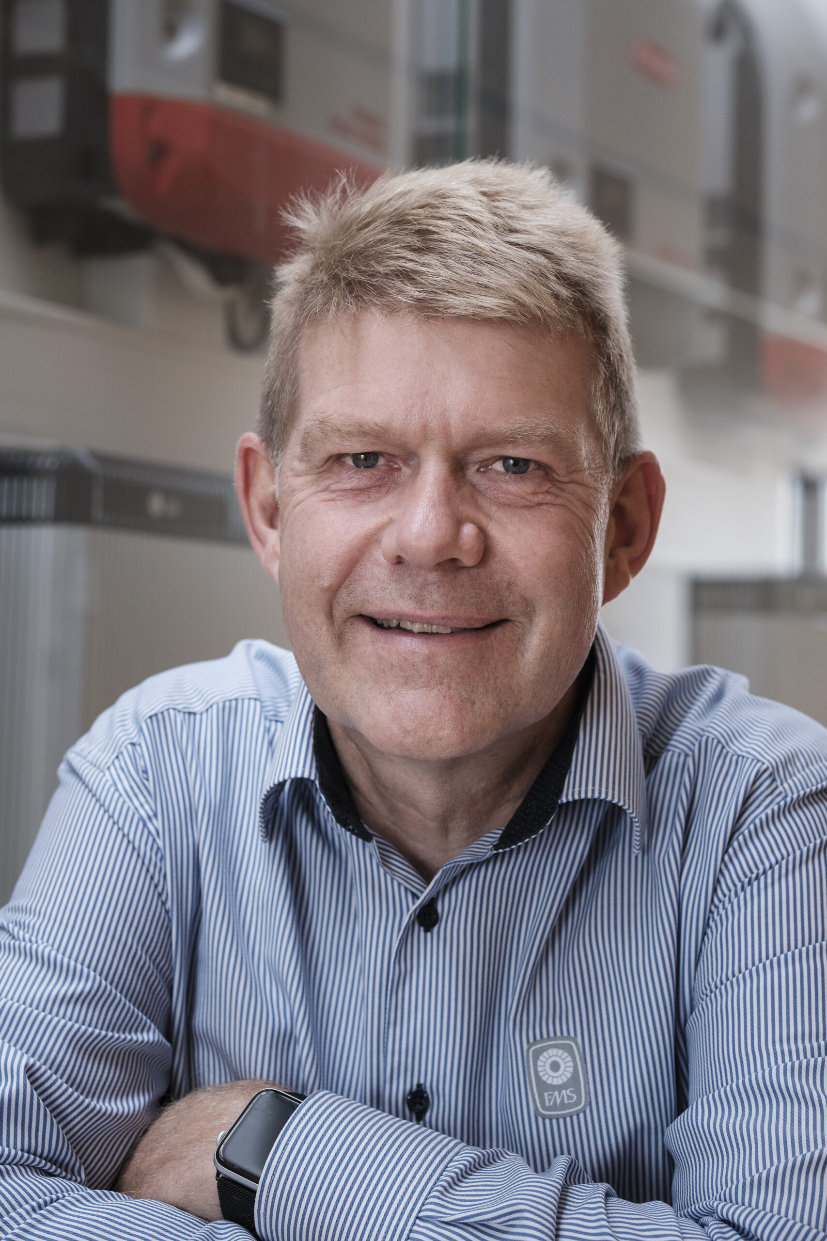 Rektor kobler af med kortspil – Jens Færgemand underviser i bridge i Middelfart