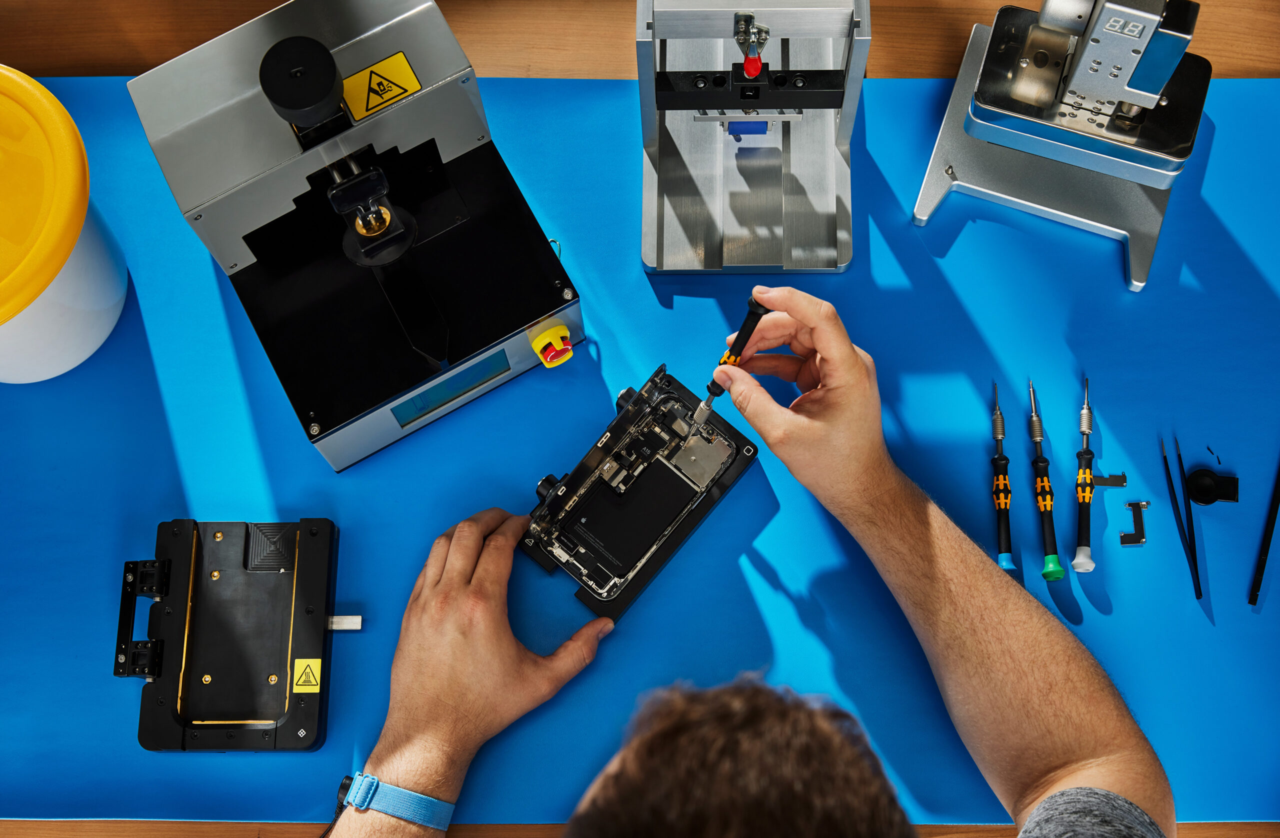 Konkurrencerådet får Apple til at lempe grebet om iPhone-reparationer Konkurrencerådet får Apple til at lempe grebet om iPhone-reparationer