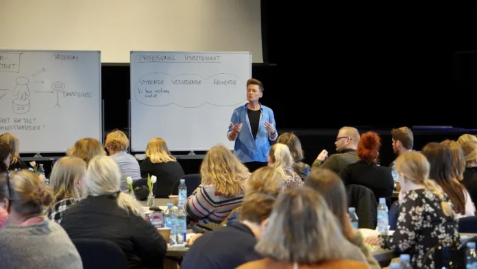 Dorthe Birkmose Lindbjerg Fenger foredrag00004