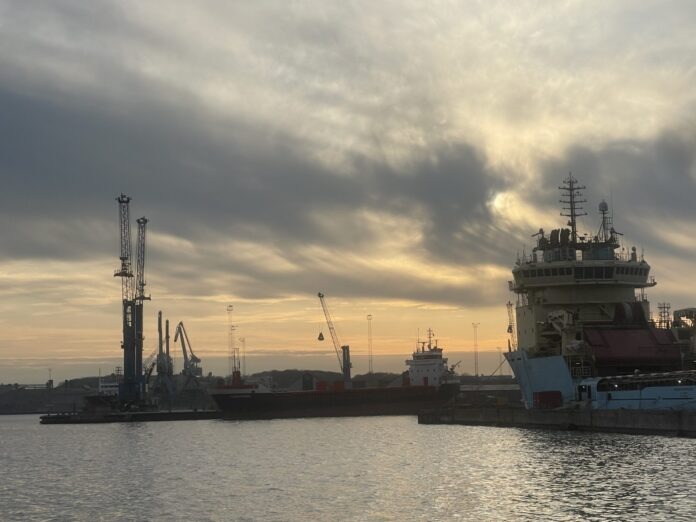 Skib på Fredericia Havn