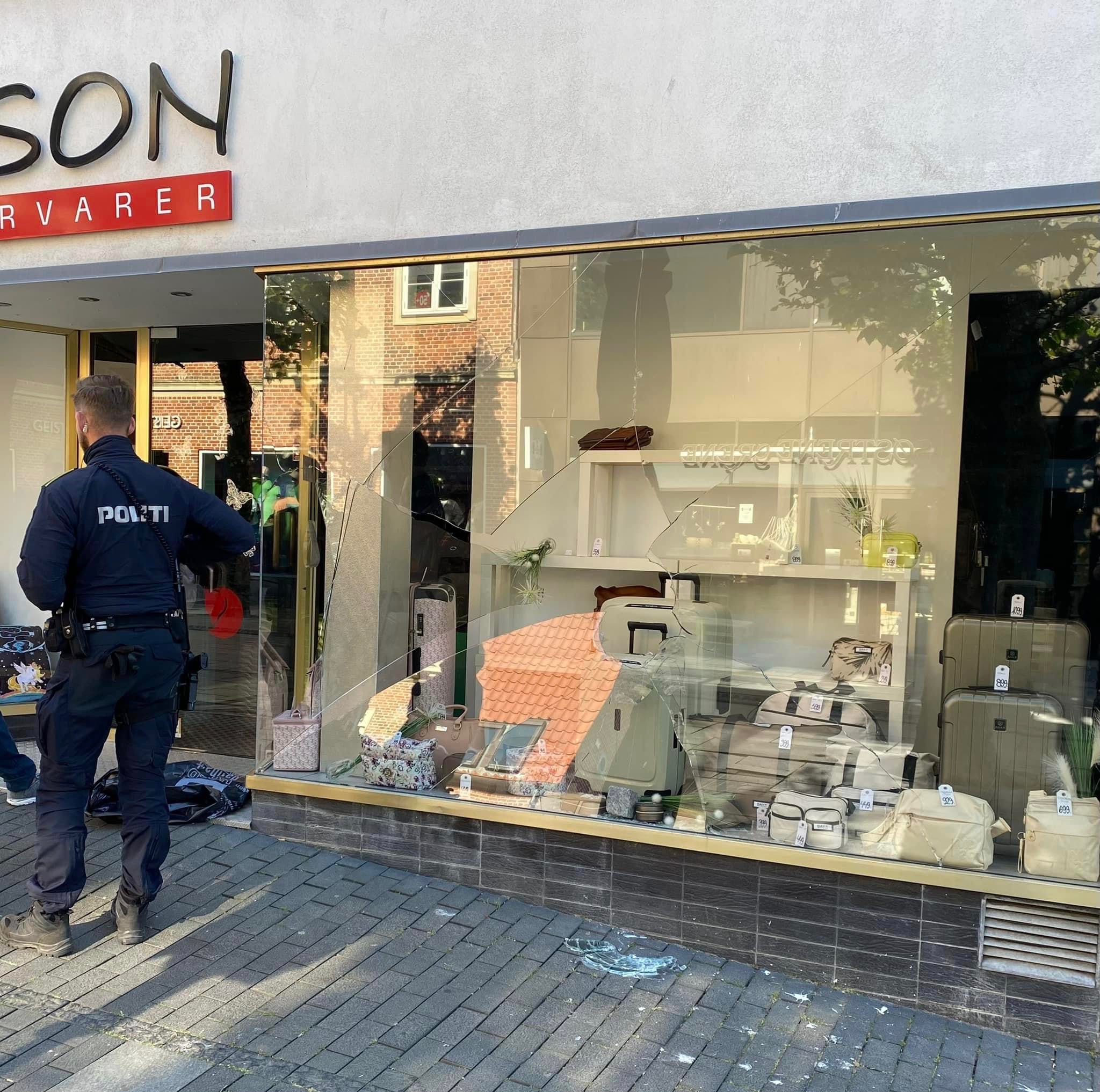 12.06.23 Bison lædervare indbrud