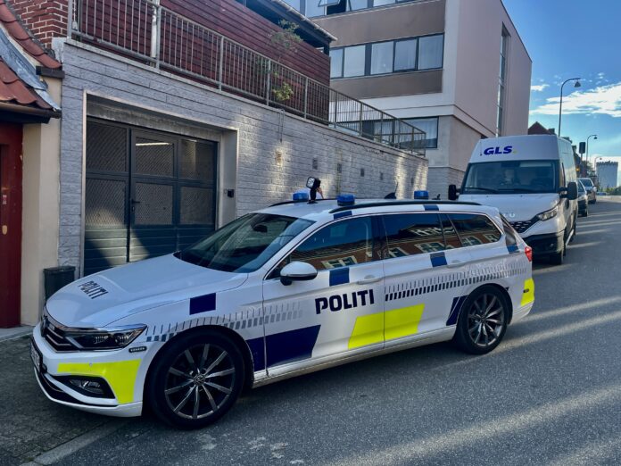 2023.09.26 Politibil