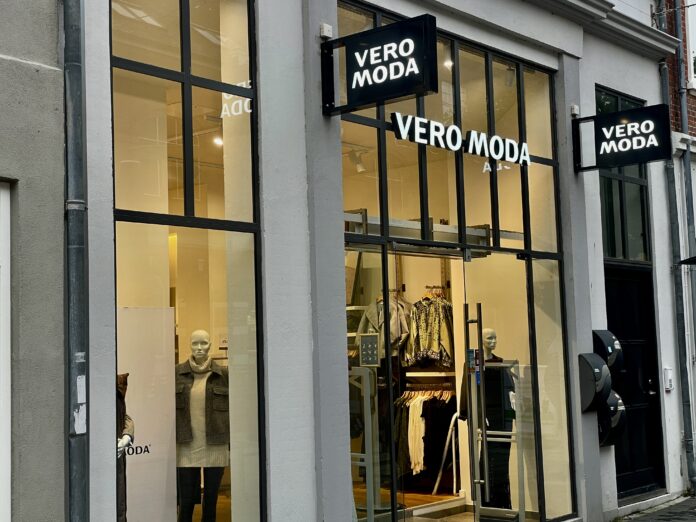 AVISEN 2023.10.26 Vero Moda