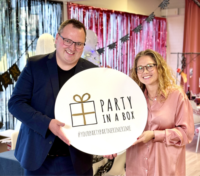 Daniel Andersen Trine Hansen Party in A Box Temashop