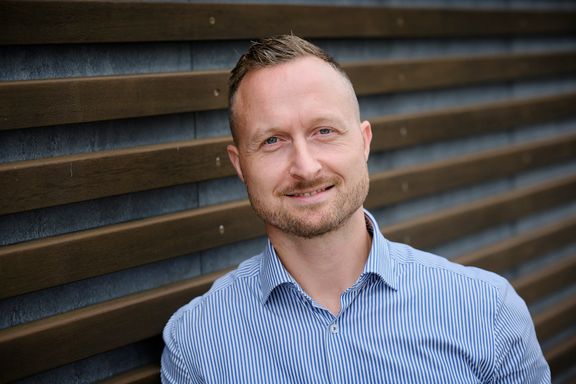 middelfart-sparekasse-har-ansat-38-aarige-mark-friis-jensen-som-afdelingsdirektoer-for-erhvervsafdelingen-i-middelfart.-foto-middelfart-sparekasse-