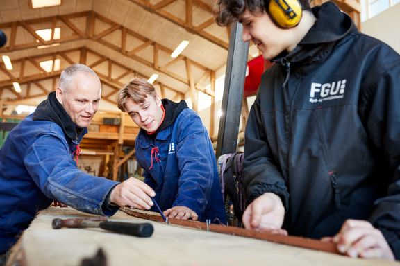 d9450681-3208-4491-9f57-d9f93d9009d0-w_576_h_2000