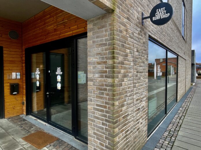 AVISEN 2024.02.19 East Coast Surfers