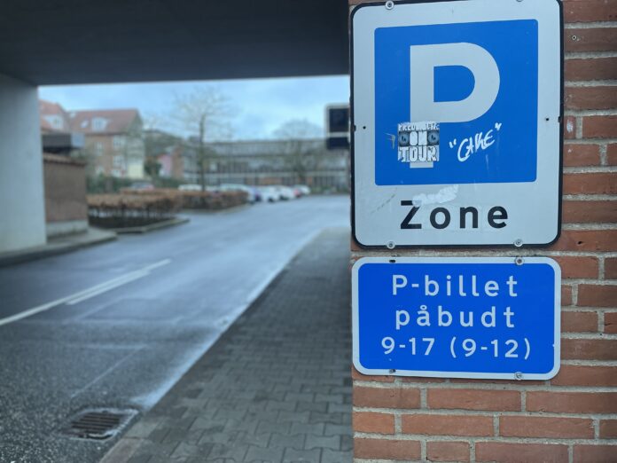 AVISEN 2024.02.28 Parkering bag rådhuset