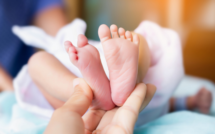 Jordemoder Baby Børn