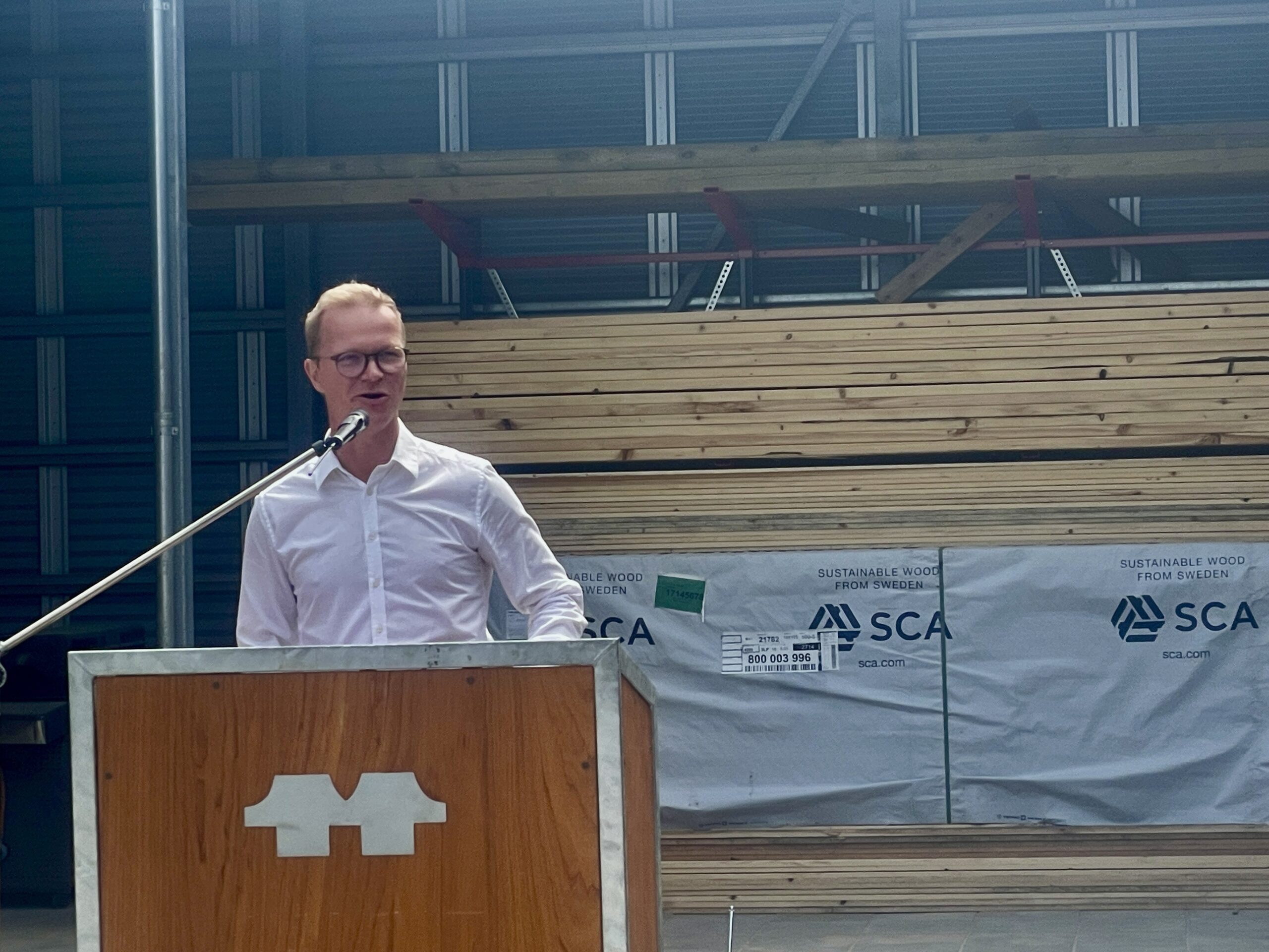 Hvor går grænsen mellem politisk debat og personlige angreb?