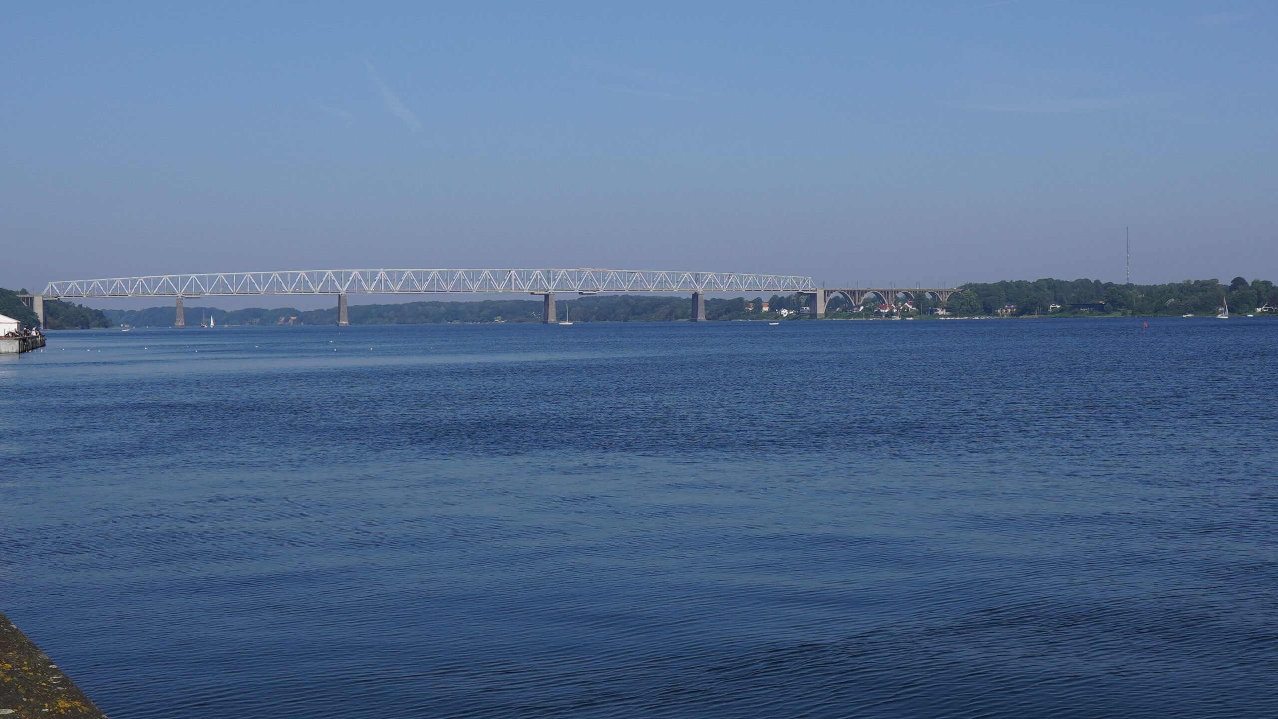 Nej til bro – ja til ambitiøs grøn trafikplan Nej til bro – ja til ambitiøs grøn trafikplan