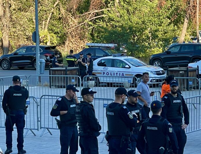 AVISEN 2024.09.12 Dinamo Bucuresti - FHK00003