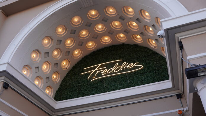 Freddies Bar