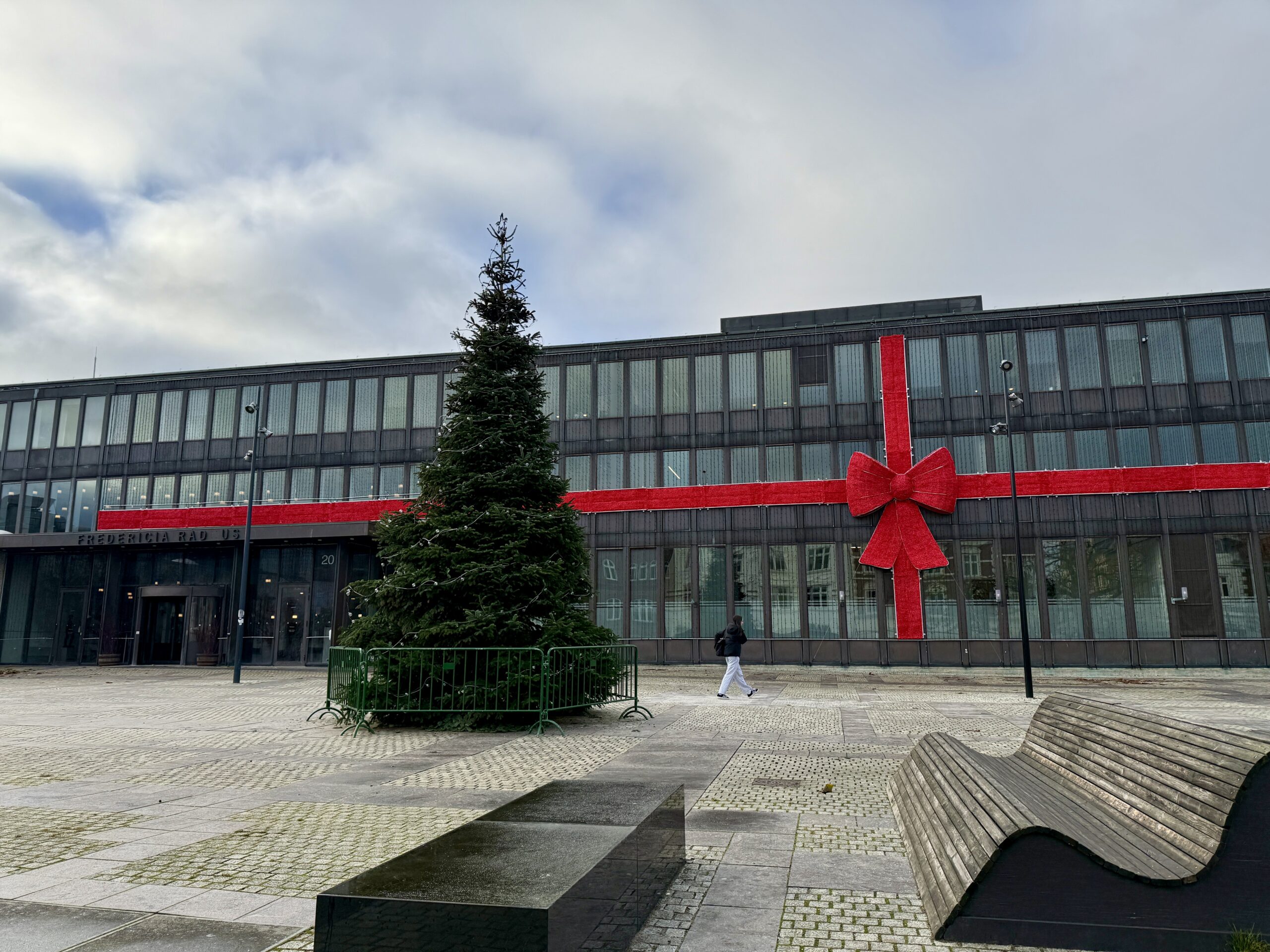 Topdirektør siger op efter skandalesager