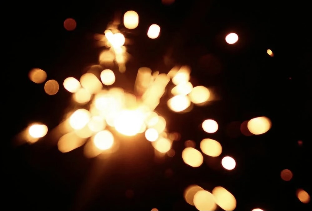 Kraftigt fyrværkeri kastet ind i opgang i Kolding – politiet søger vidner Kraftigt fyrværkeri kastet ind i opgang i Kolding – politiet søger vidner