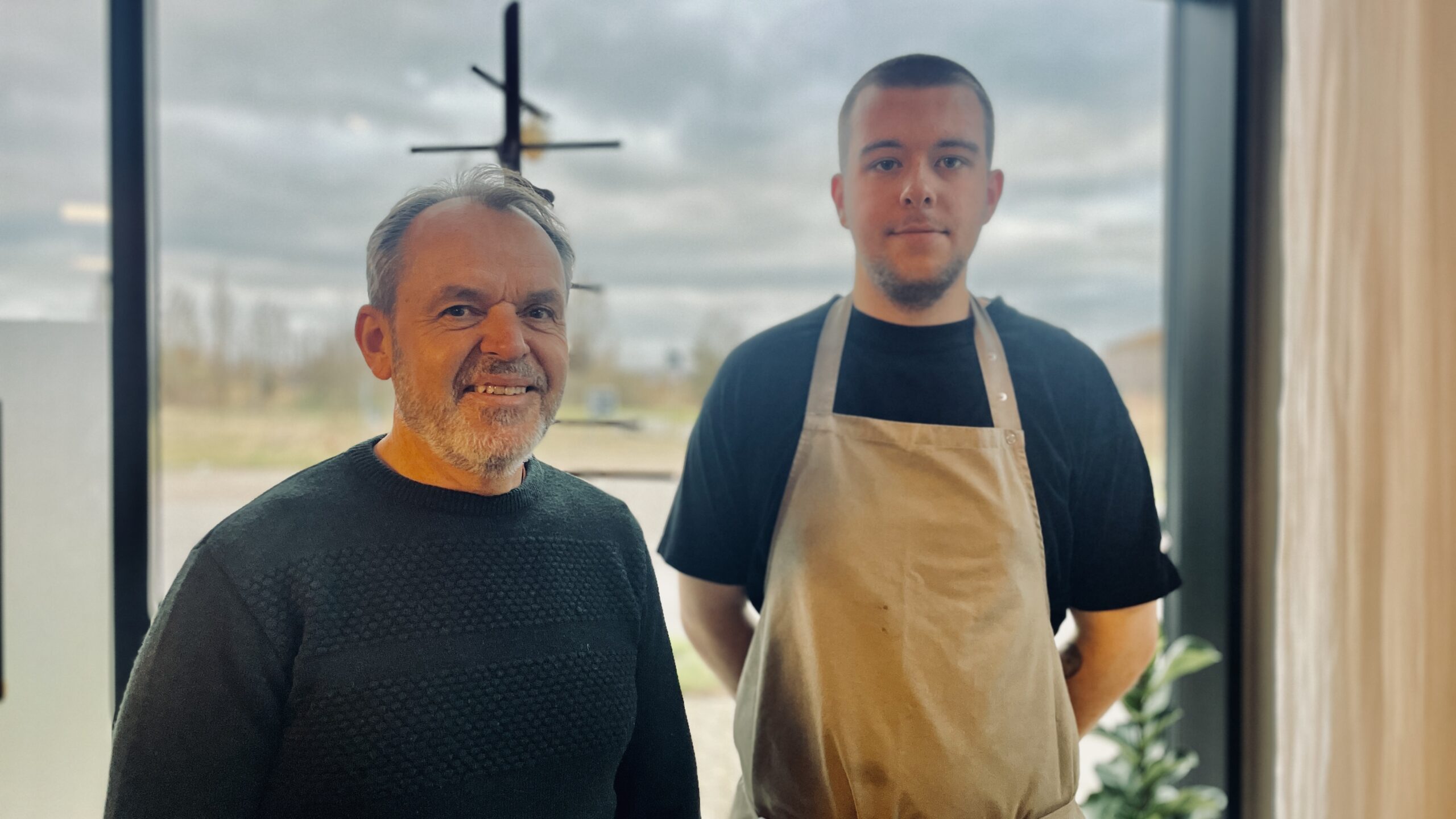 Restaurant Ene og Unge Lys søger ensomme unge til juleaften Restaurant Ene og Unge Lys søger ensomme unge til juleaften
