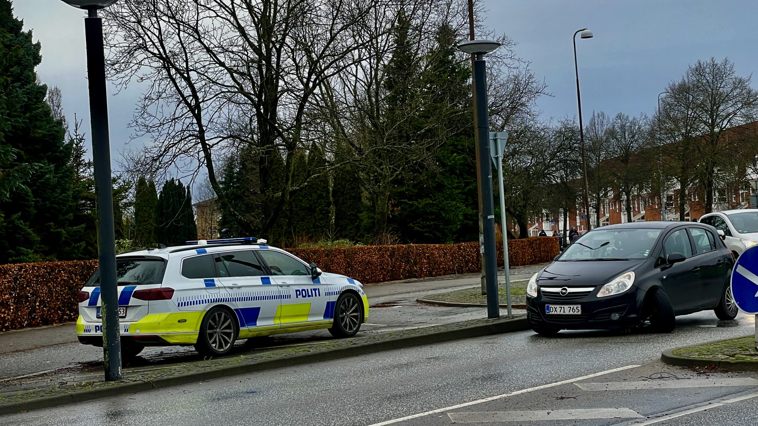 Central vej spærret i begge retninger Central vej spærret i begge retninger
