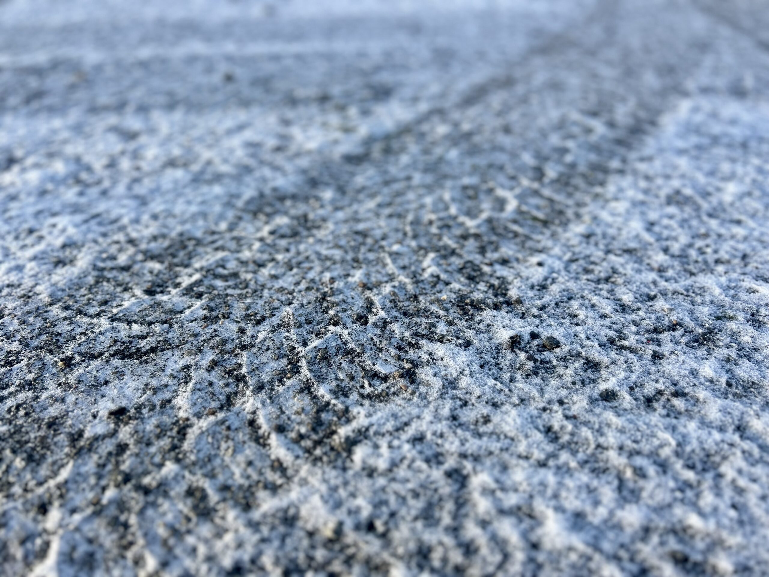 Vejdirektoratet advarer om sne- og isglatte veje flere steder i Syddanmark