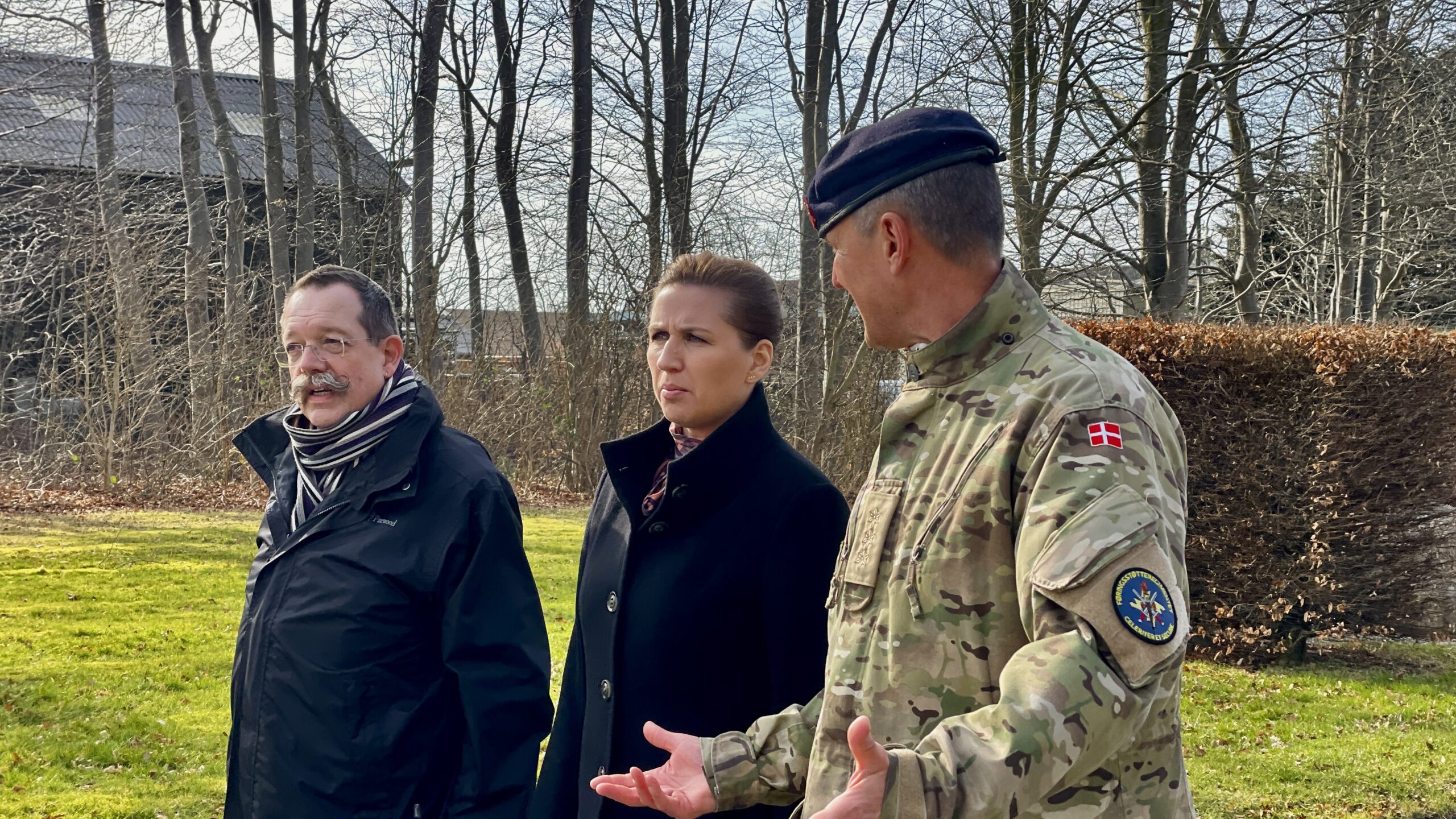 Truslen ude fra: Statsministeren gæstede Ryes Kasene