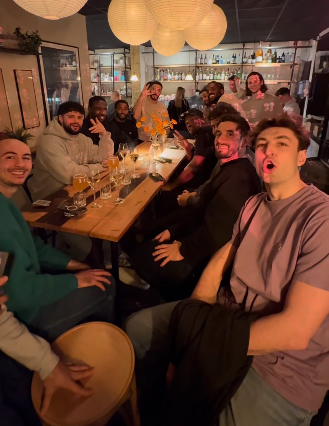 Franske verdensstjerner festede i Fredericia efter intens håndboldkamp