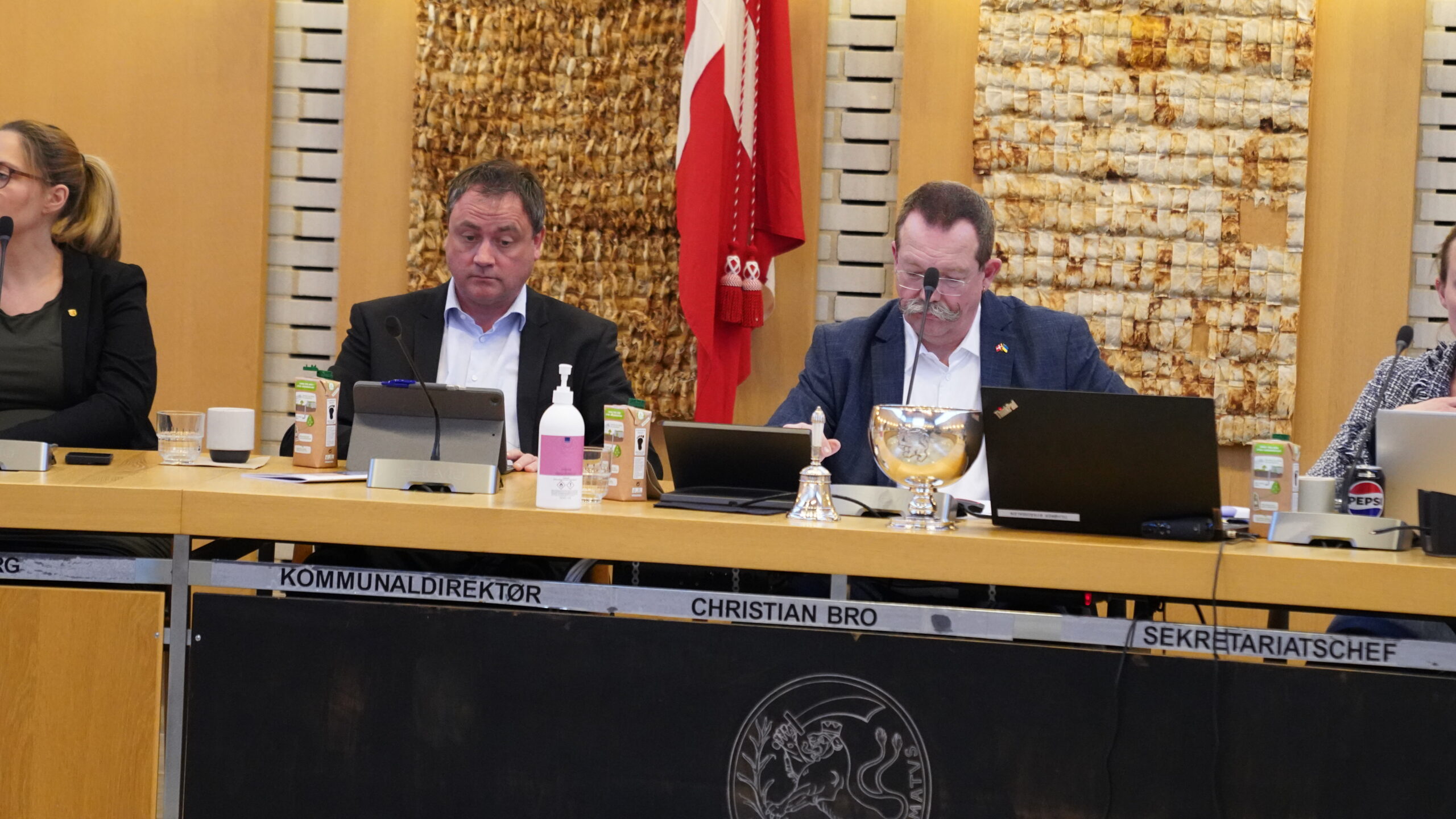 Borgmesteren måtte undskylde efter flere bøffer