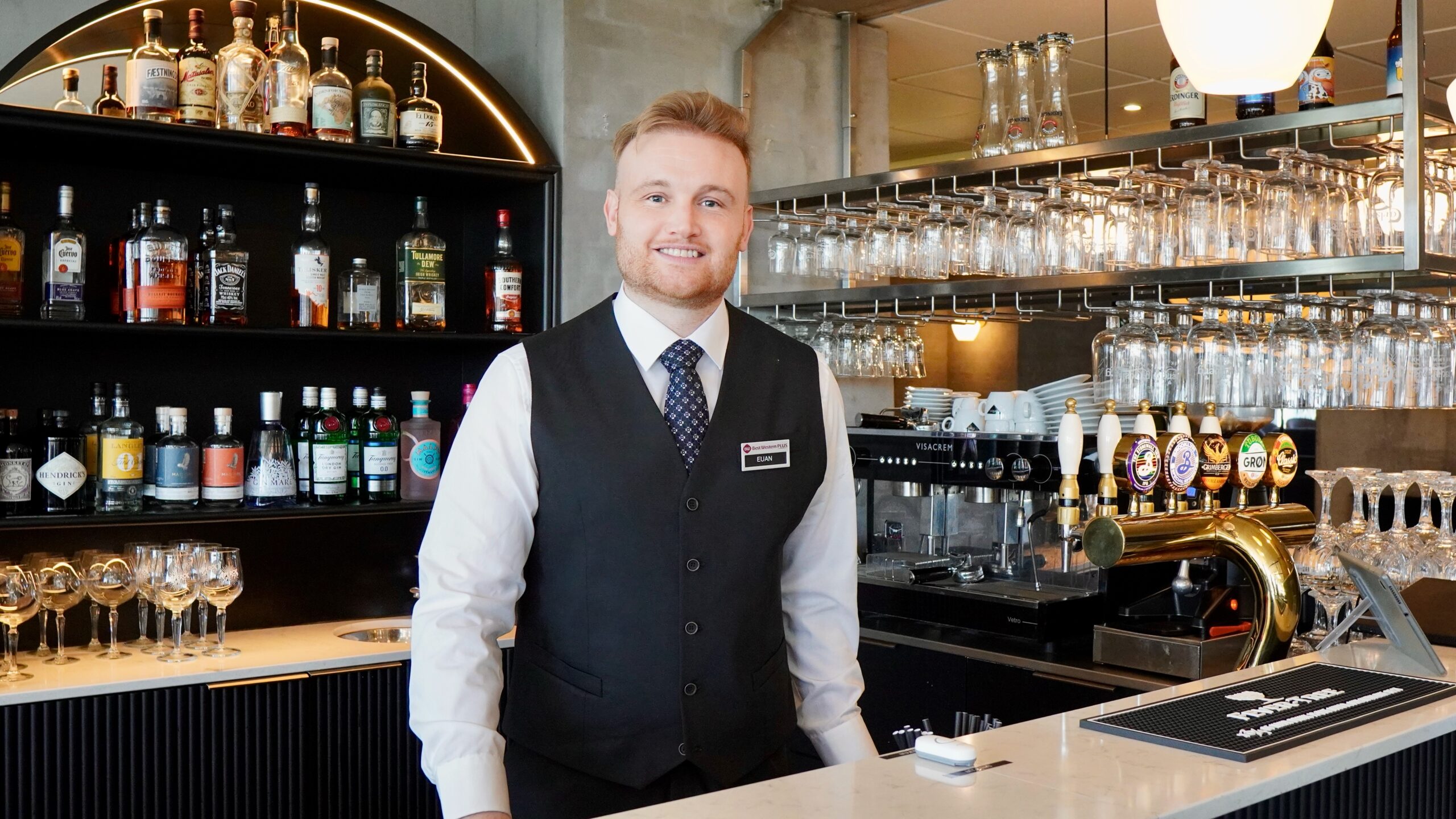 Hotel Fredericia henter passioneret vinentusiast som ny souschef