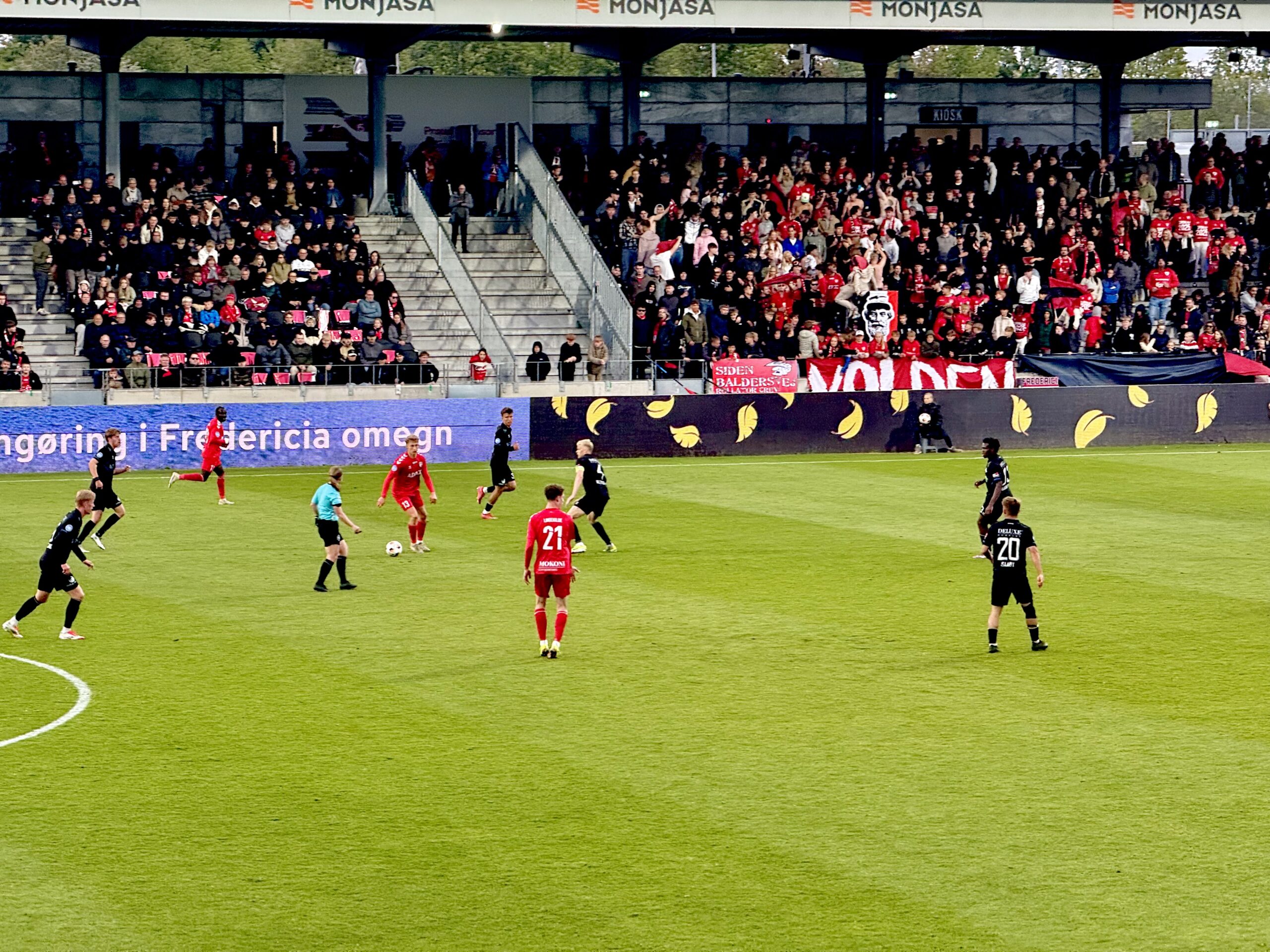 Lokalrivalerne besejret – nu kalder Superligaen Lokalrivalerne besejret – nu kalder Superligaen