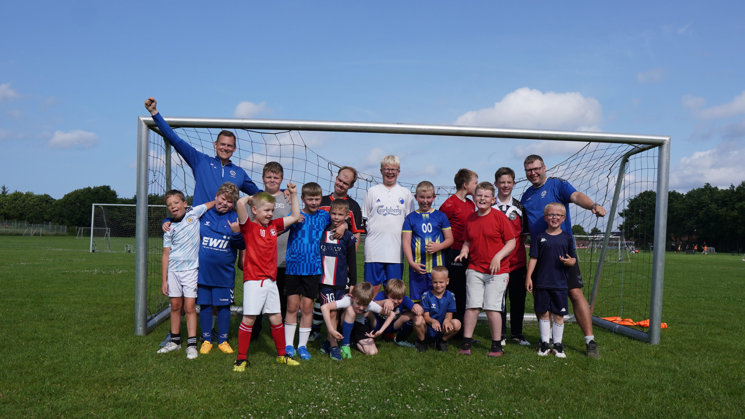 Solsikkeholdet i Fredericia KFUM: Fodbold, fællesskab og glæde