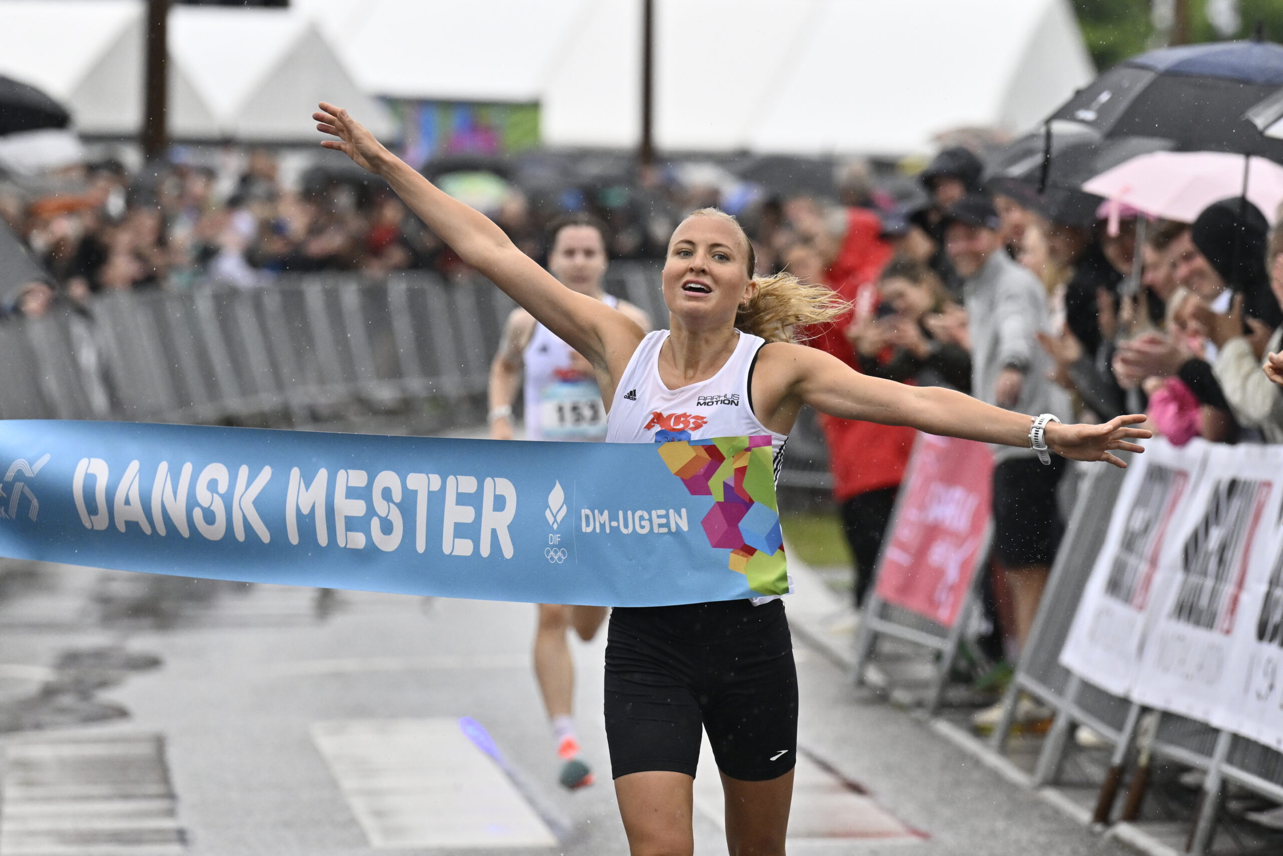 Fredericias Alberte Kjær Pedersen vinder DM-guld i 5 km gadeløb Fredericias Alberte Kjær Pedersen vinder DM-guld i 5 km gadeløb