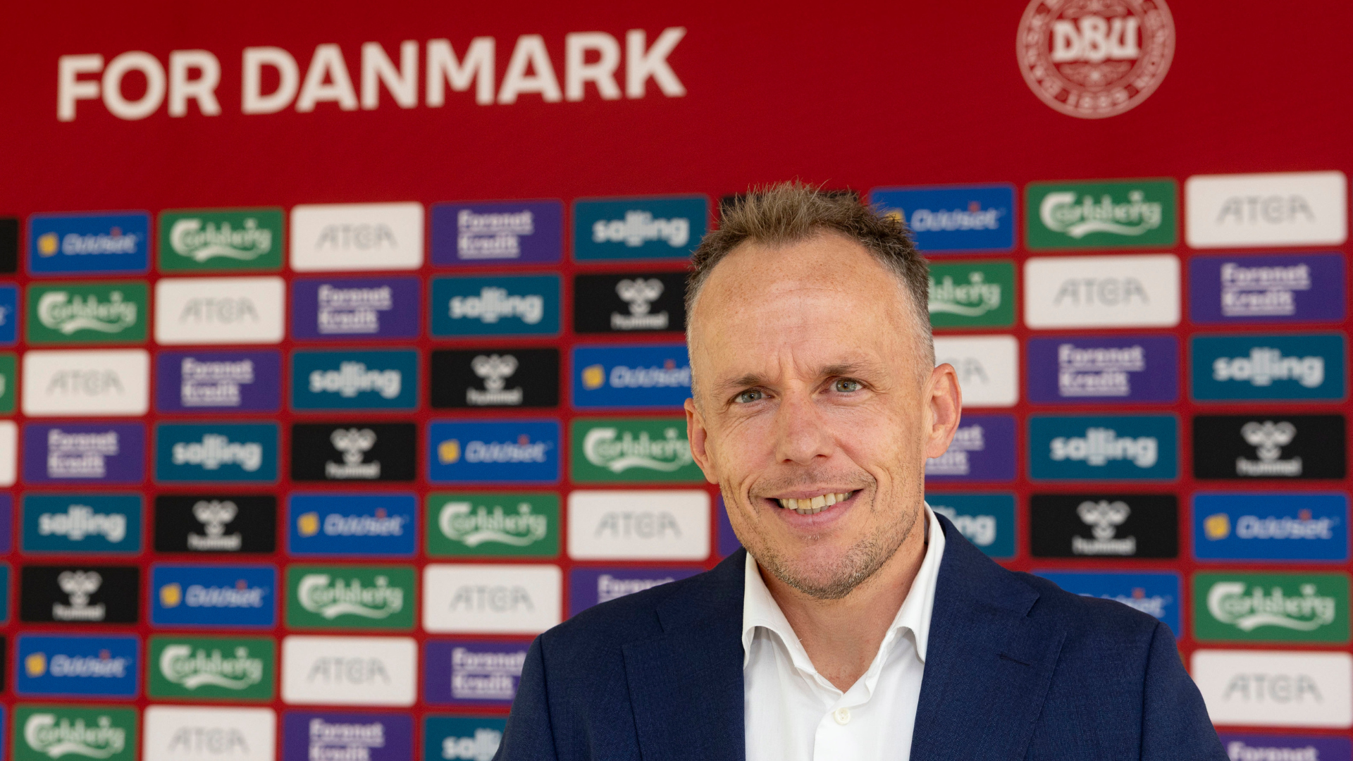 Tidligere superligatræner overtager kvindelandsholdet Tidligere superligatræner overtager kvindelandsholdet