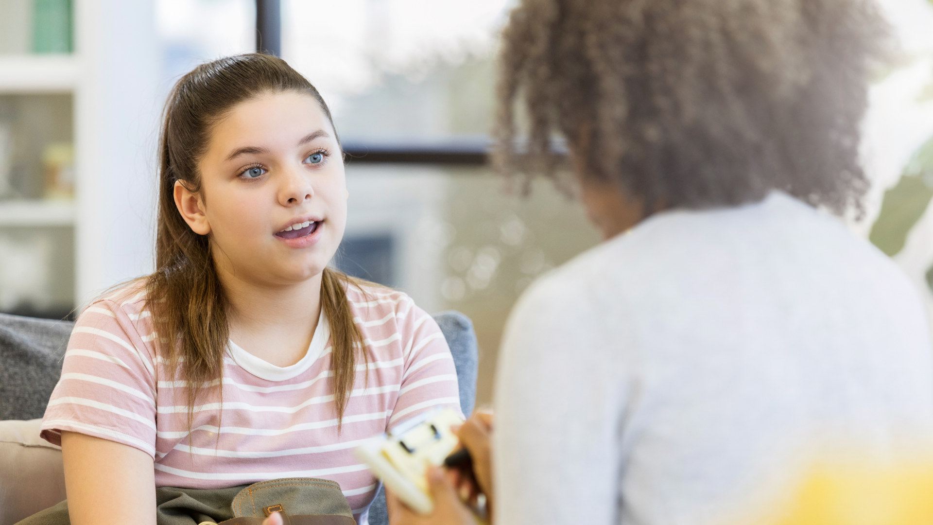 Næsten hver fjerde børne- og ungerådgiver forlader sit job hvert år – det rammer børnene Næsten hver fjerde børne- og ungerådgiver forlader sit job hvert år – det rammer børnene