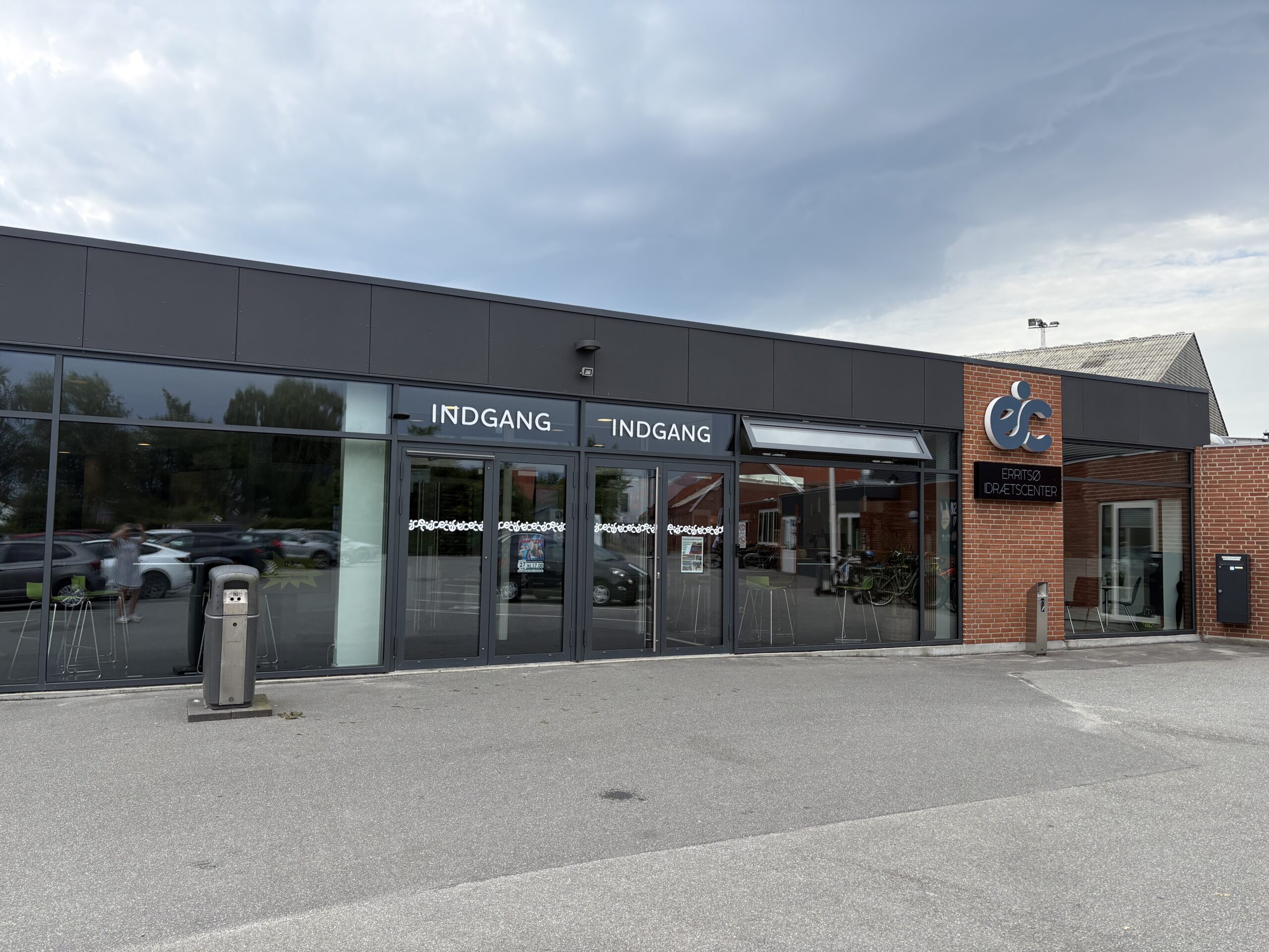 Kempel Tømrer Firma inviterer til jubilæumsfest i Erritsø Hallen