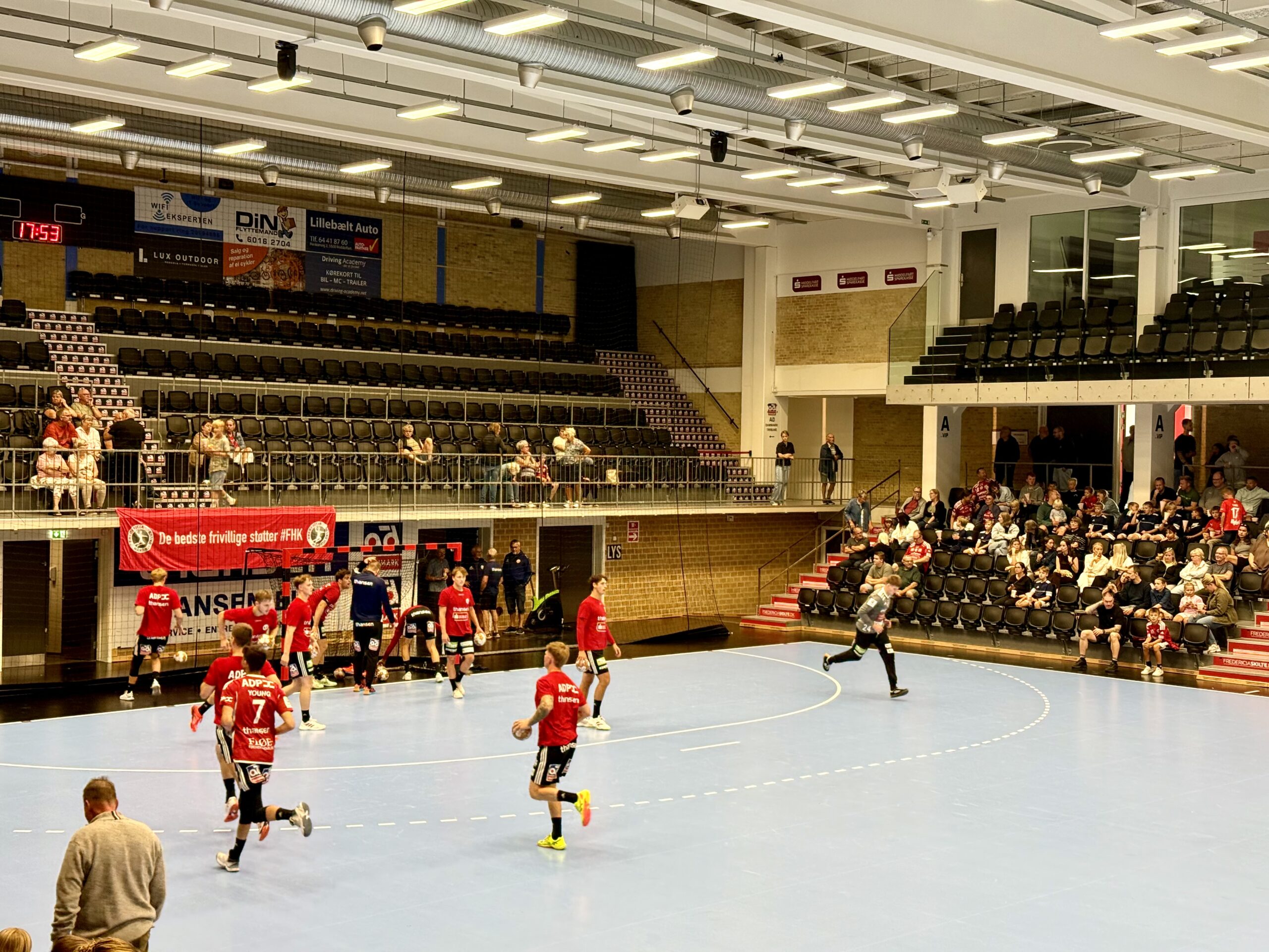 FHK binder fremtiden op på målmandstalent