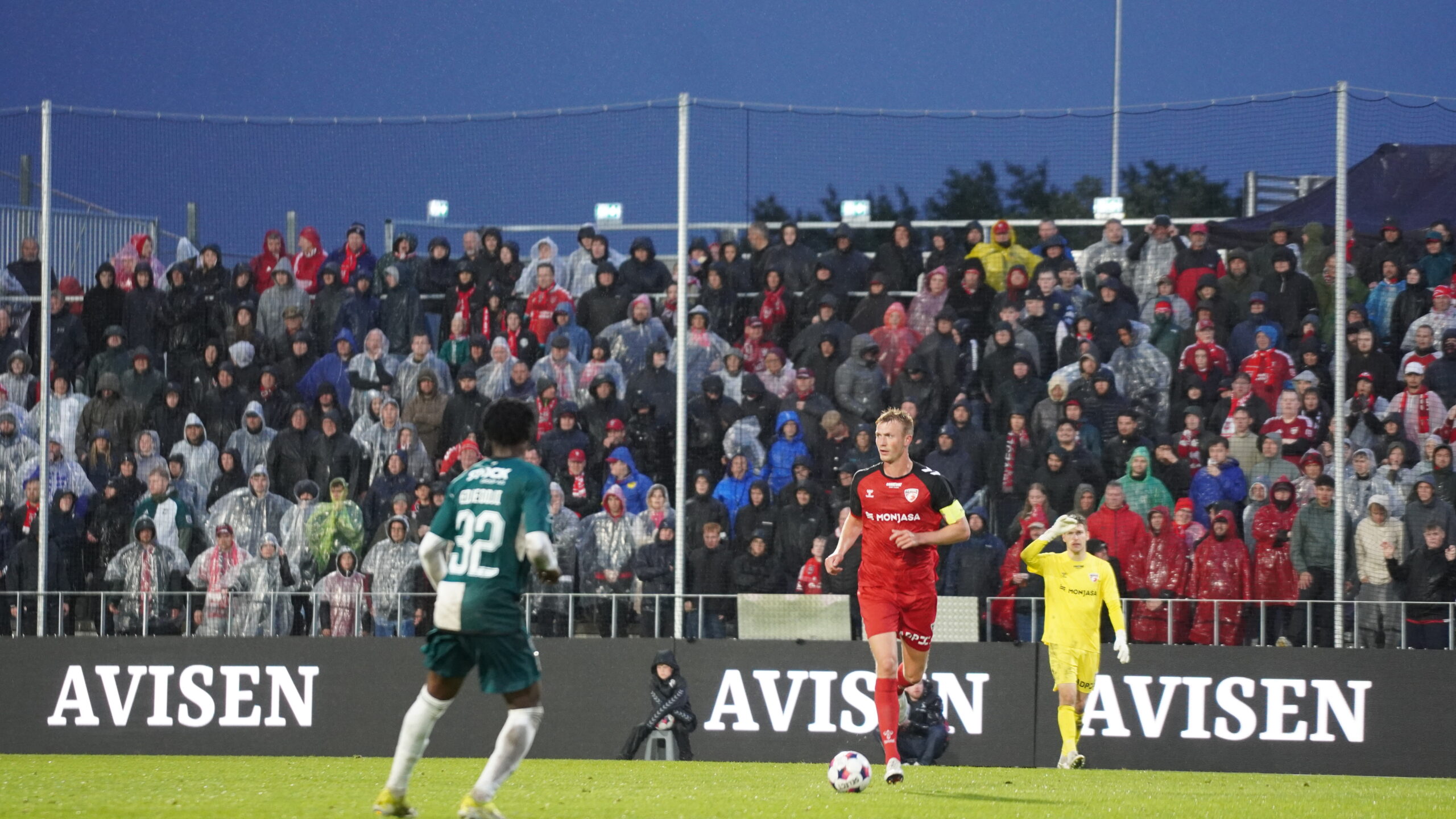 Drama i regnen: Fredericia og Vejle delte i historisk Superligaopgør