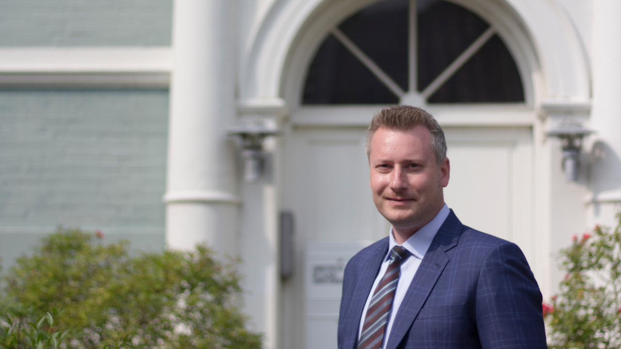 Formand for Fredericia Grundejerforening: Byens fremtid kræver tættere dialog og fælles løsninger