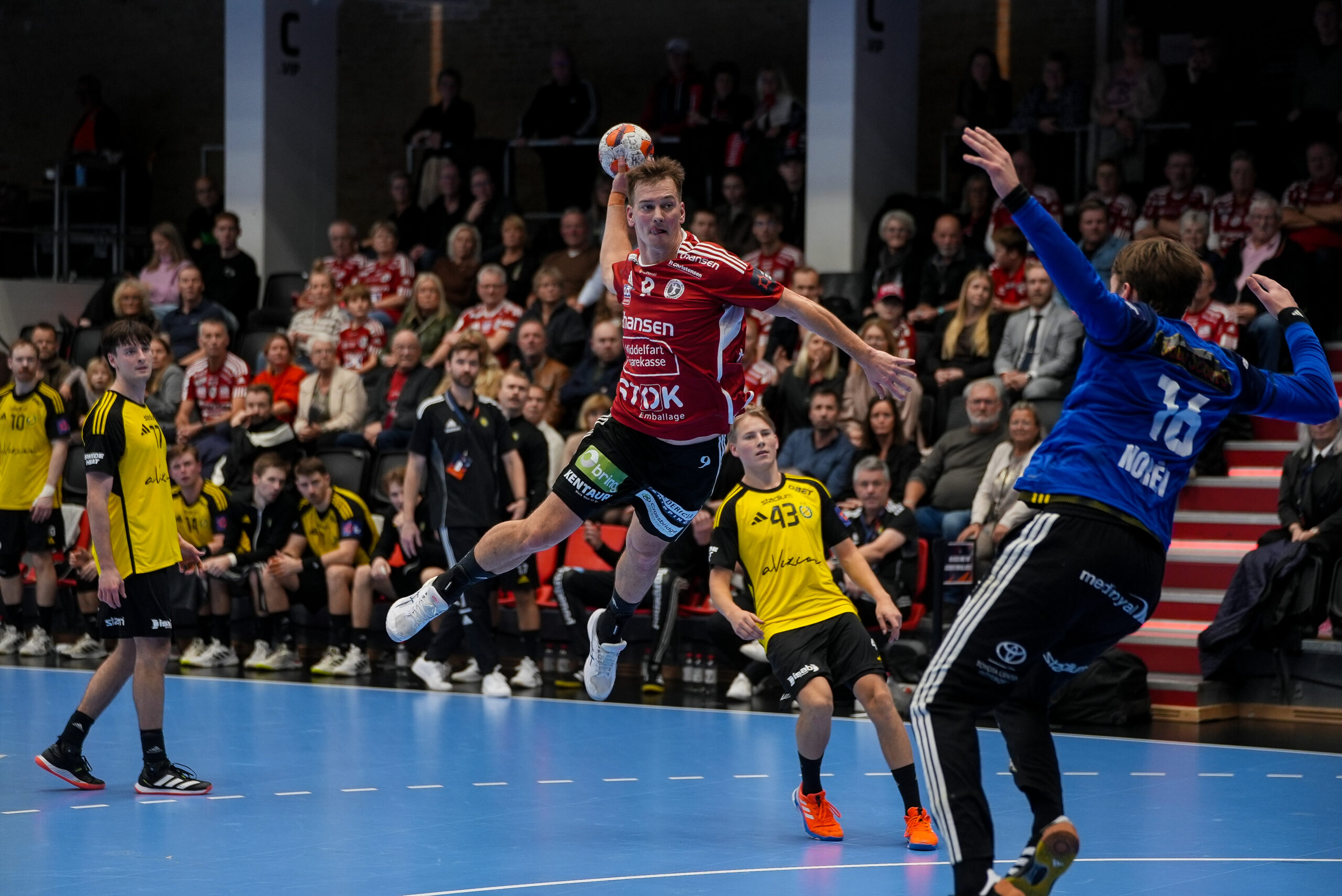 Ny analyse FHK blandt ligaens stærkeste økonomier, men Aalborg er i en klasse for sig