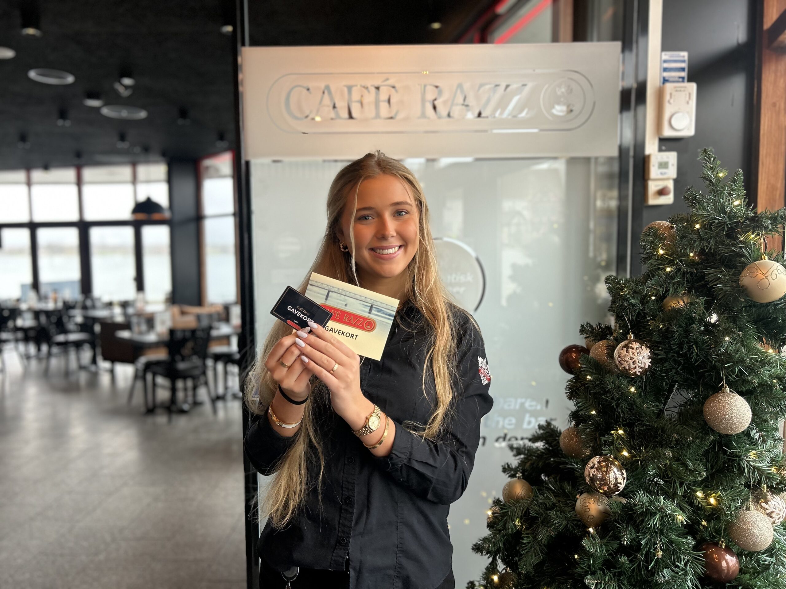 Låge 12: Café Razz: Julens tempo – fra brunch til Bingo Bango