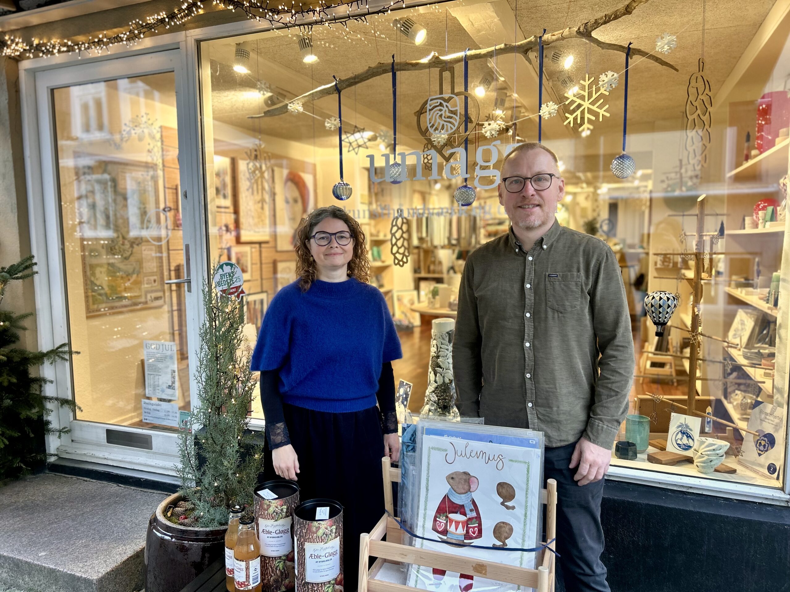 Låge 18: Galleri Umage: Kunst, håndværk og jul i øjenhøjde Låge 18: Galleri Umage: Kunst, håndværk og jul i øjenhøjde