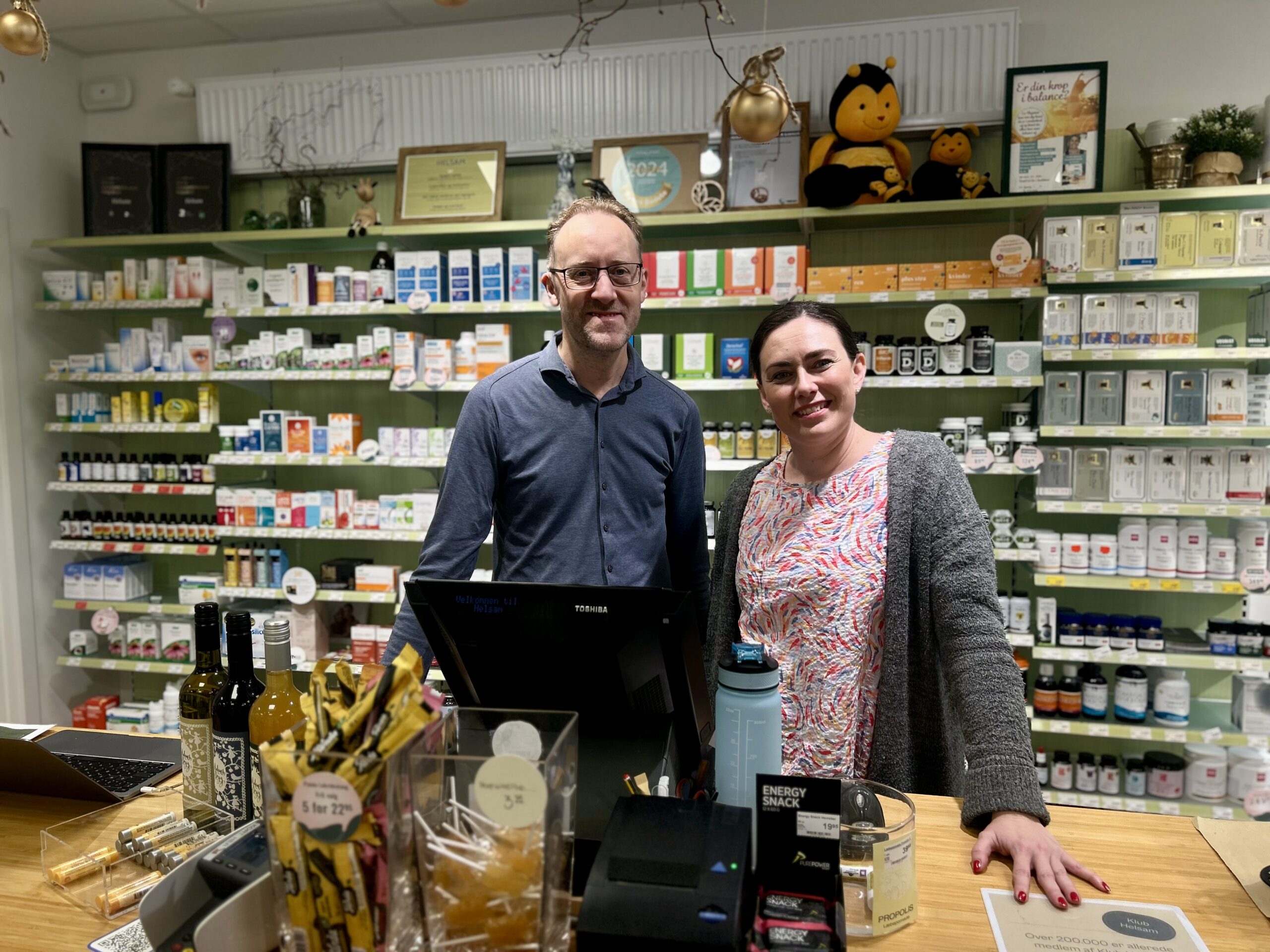 Låge 17: Helsam: Omsorg, vejledning og decemberhygge i Østergade Låge 17: Helsam: Omsorg, vejledning og decemberhygge i Østergade