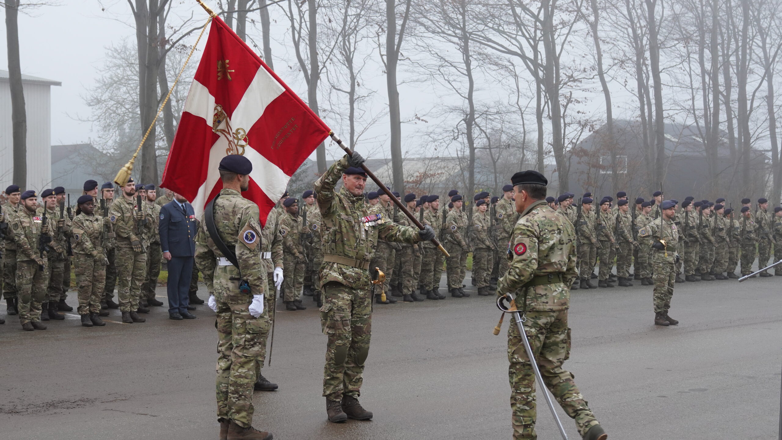 Vagtskifte i Føringsstøtteregimentet: Seks år med kriser, krig og oprustning