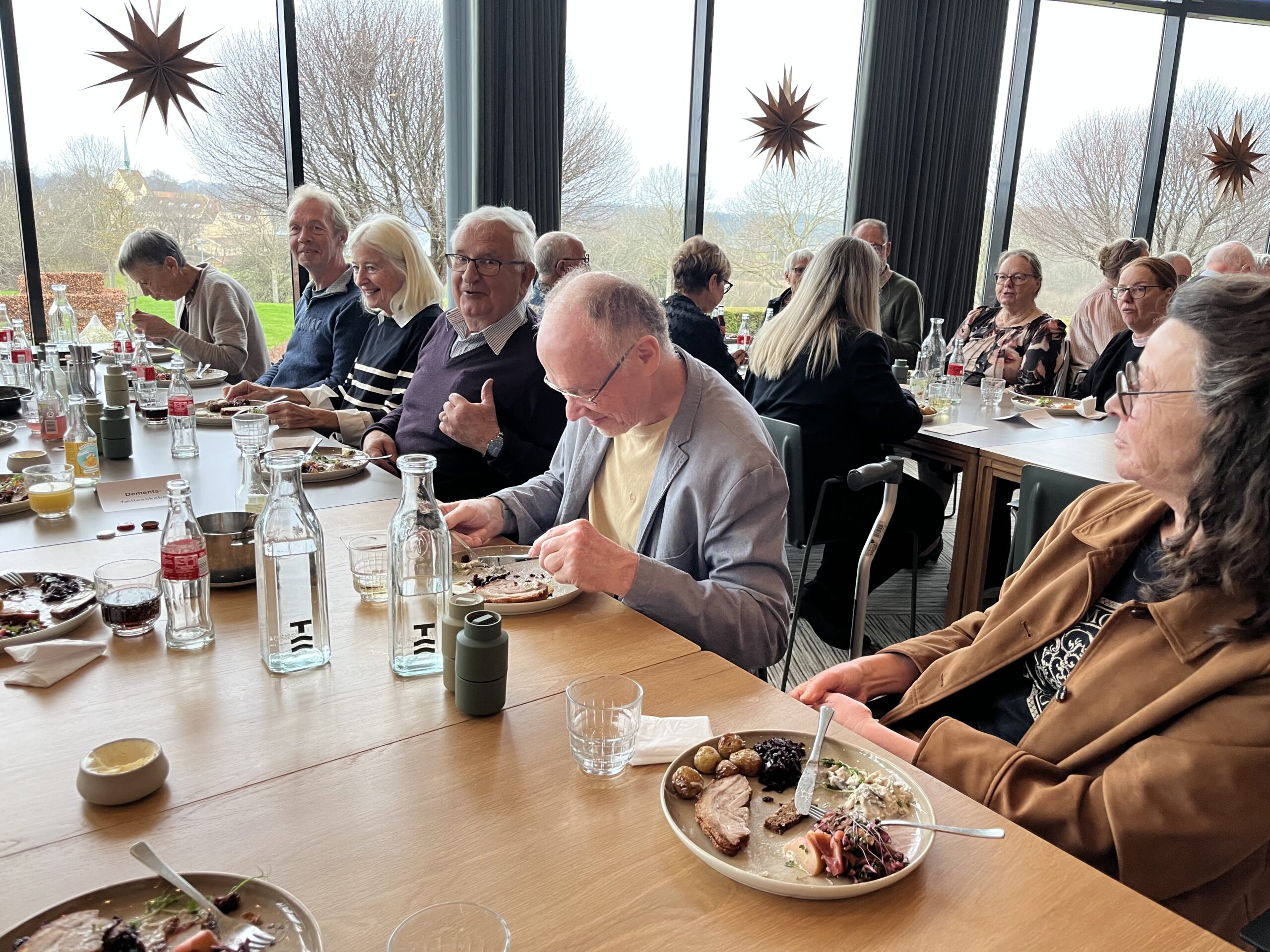 Trinity giver demensfællesskabet frivillige kræfter, renovering og julefrokost til 118 mennesker Trinity giver demensfællesskabet frivillige kræfter, renovering og julefrokost til 118 mennesker