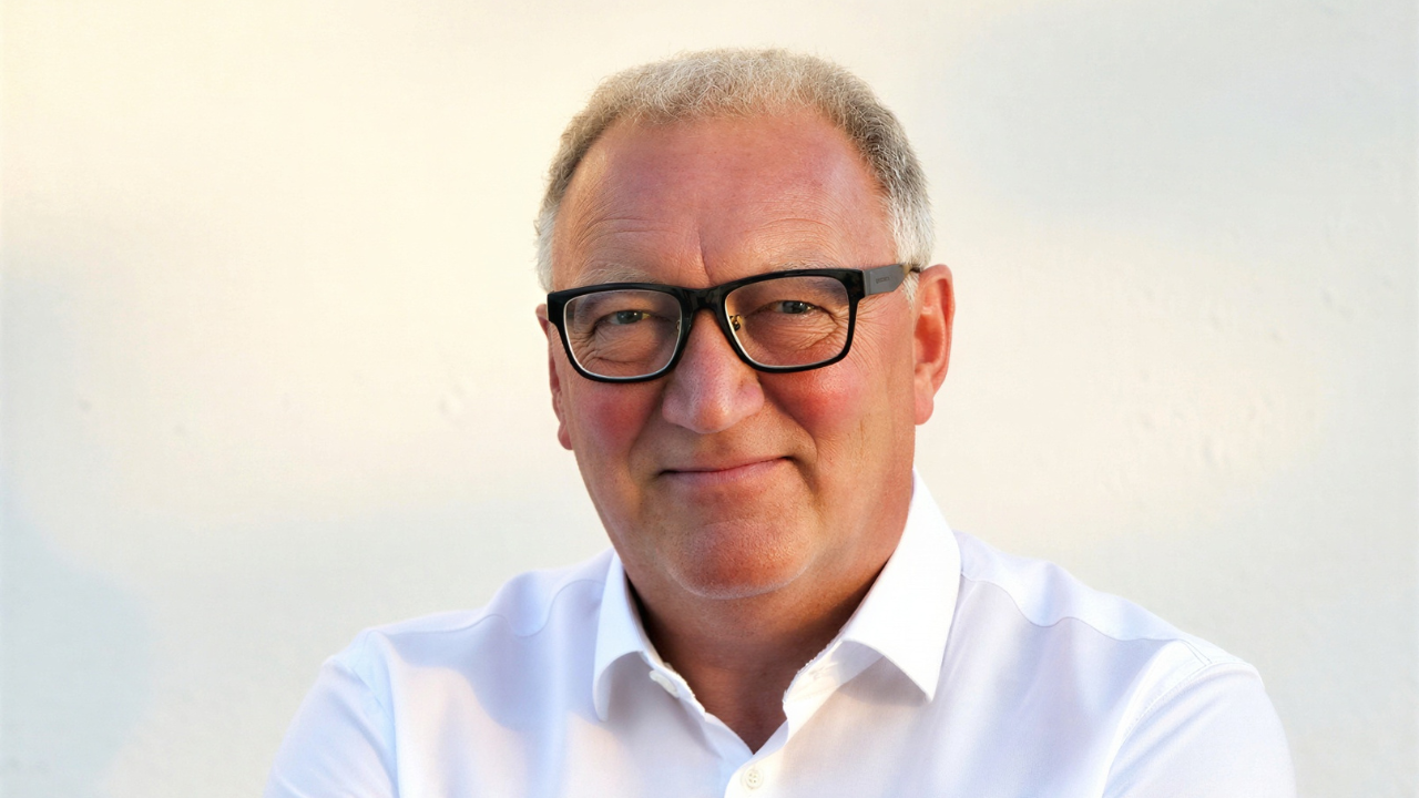 Branche-nestor: Autogrossistmarkedet er blevet et spil for de få – og de stærke