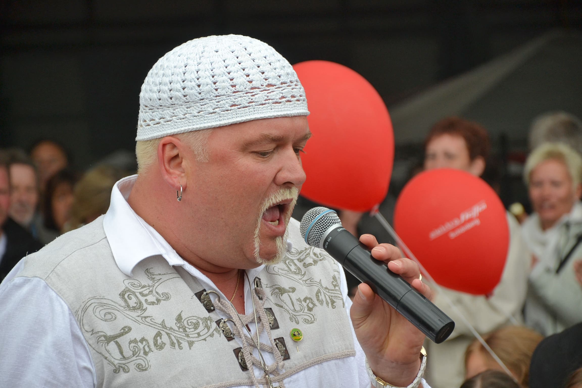 Donnerwetter: Marsvinet inviterer til afterski-fest med DJ Ötzi Double Donnerwetter: Marsvinet inviterer til afterski-fest med DJ Ötzi Double