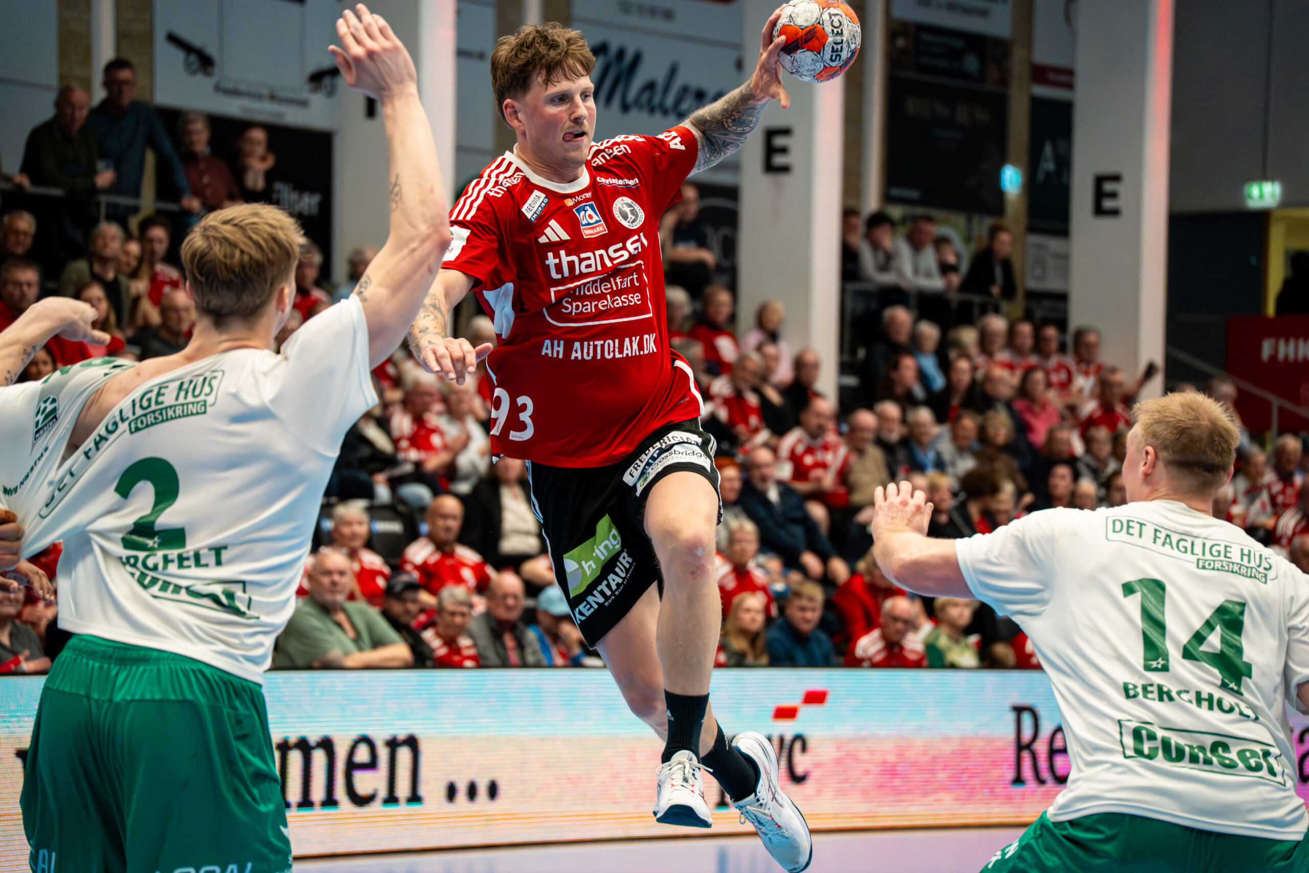 FHK kom ned på jorden