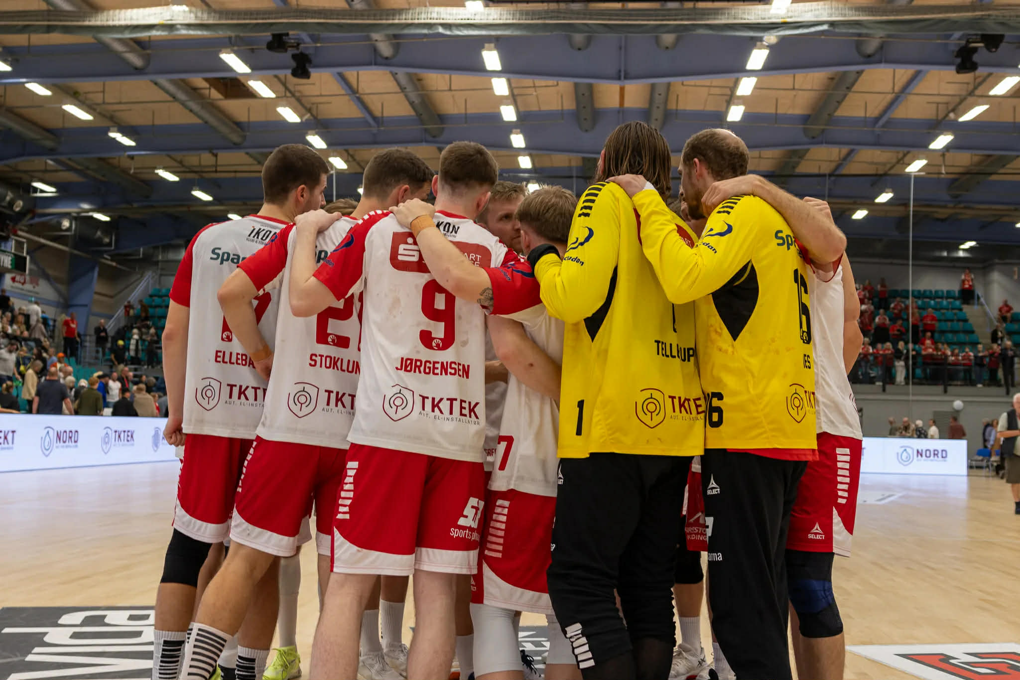 KIF tæt på ligaen efter dramatisk sejr over Aarhus Håndbold