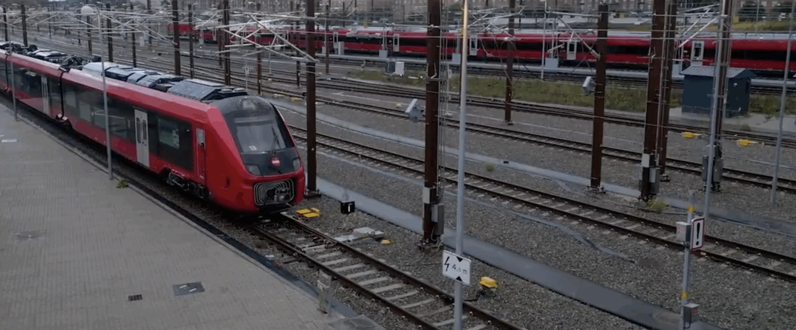 Det første IC5-tog er landet i Danmark Det første IC5-tog er landet i Danmark