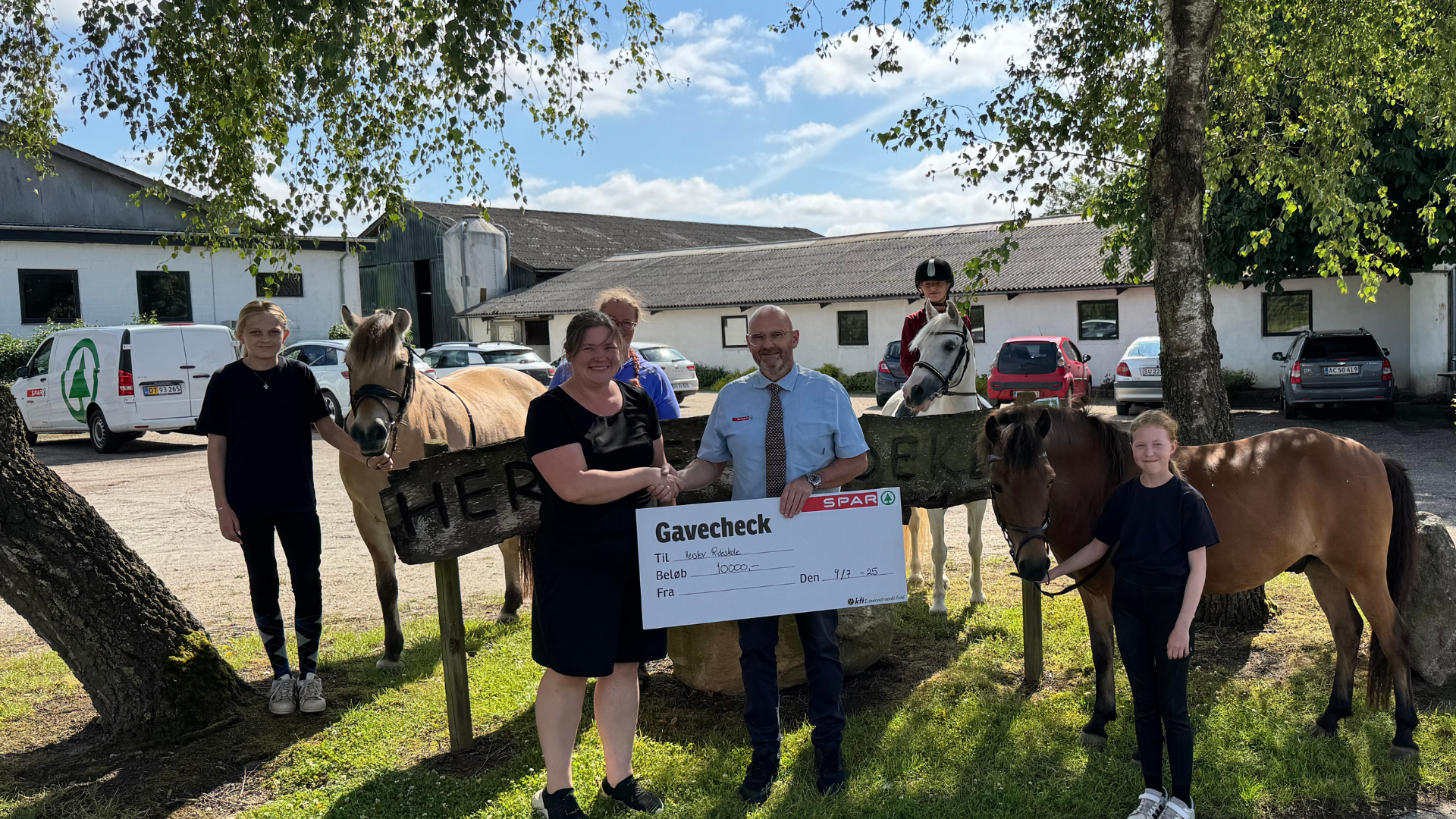 Ny pony på vej til Herslev Rideklub Ny pony på vej til Herslev Rideklub