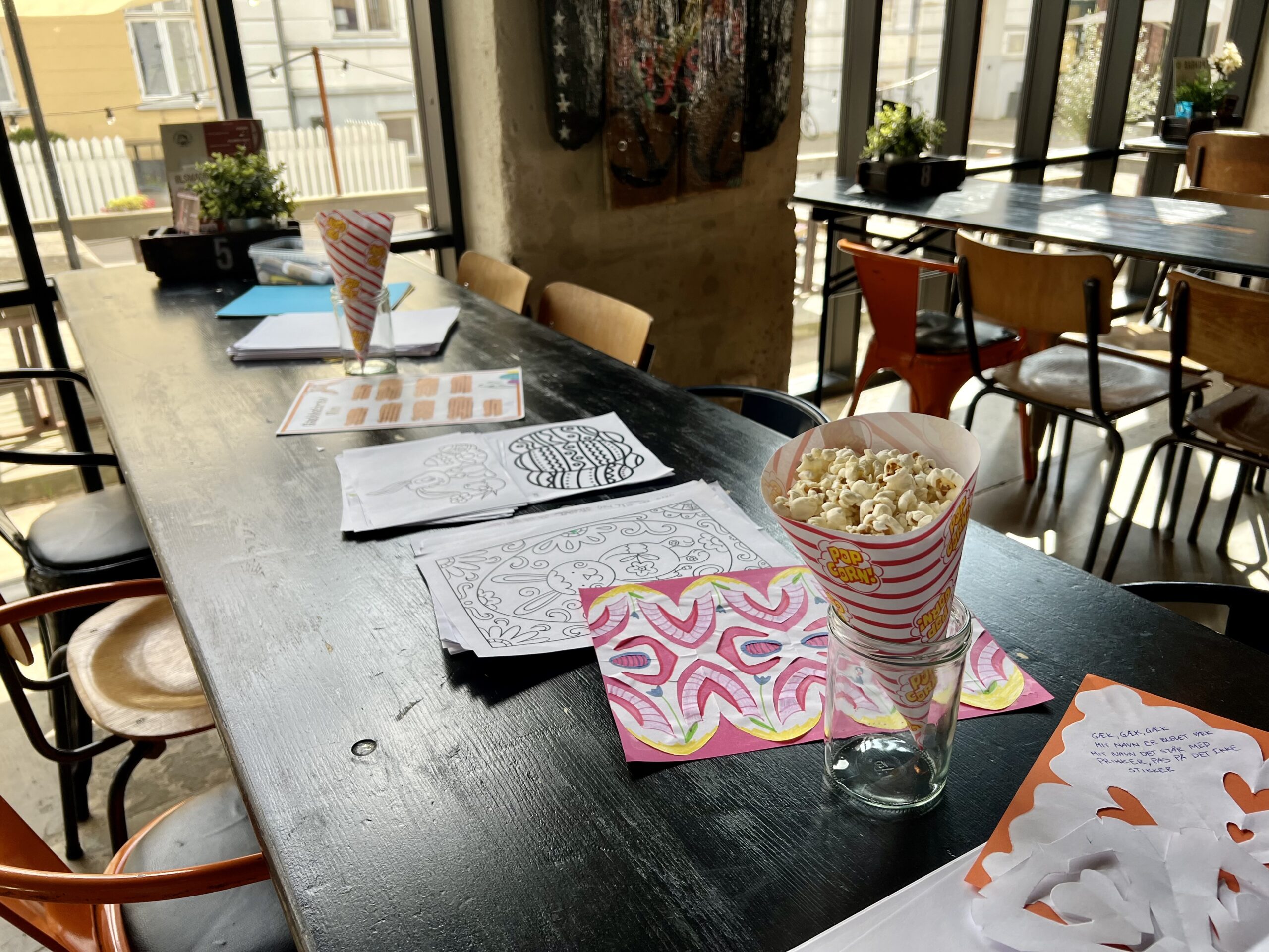 Gratis popcorn, gækkebreve og børnebanko skaber ekstra god påskestemning hos Urbania Street Food Gratis popcorn, gækkebreve og børnebanko skaber ekstra god påskestemning hos Urbania Street Food